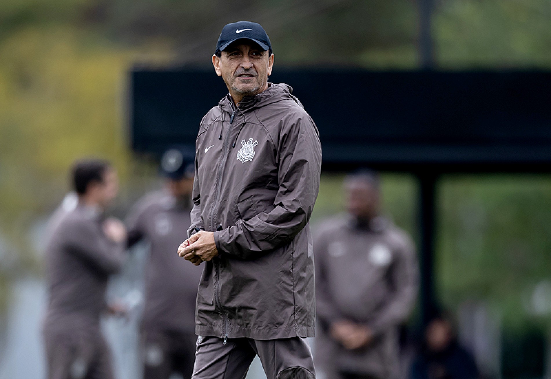 Ramón Díaz comanda equipe de clube 
que vive crise financeira