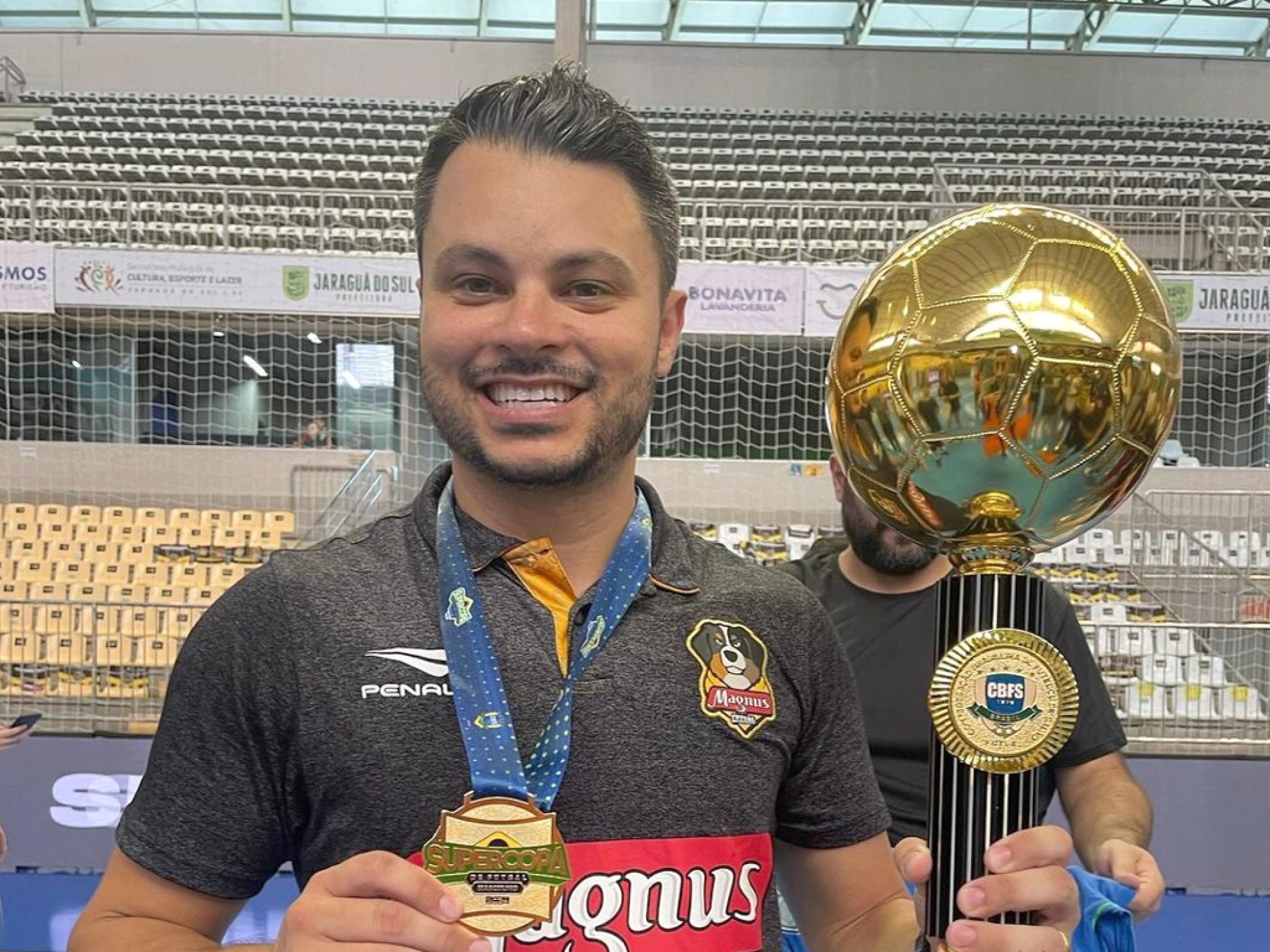 Punição constrata com a alegria já apresentada por Felipe Drumond