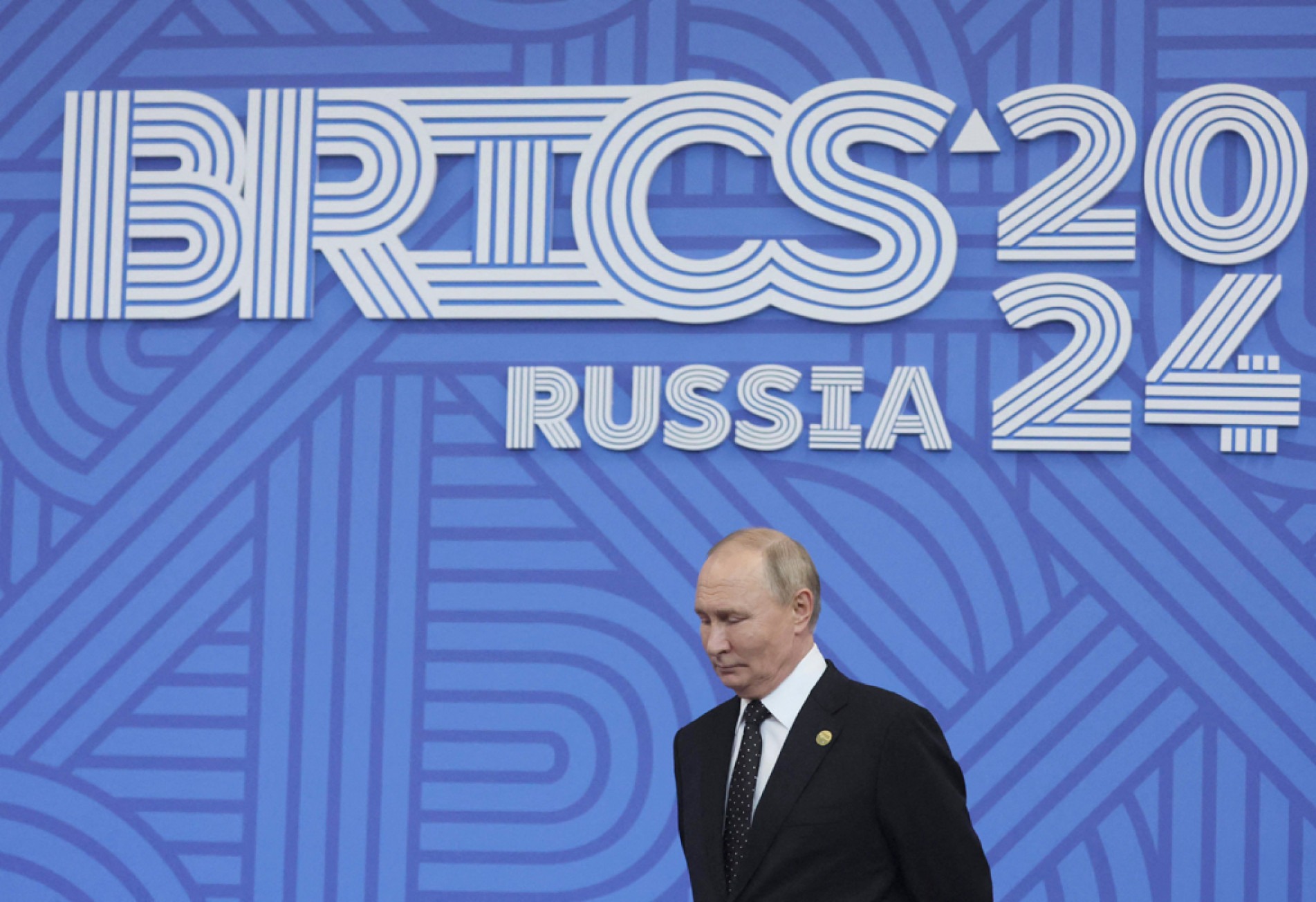 Vladimir Putin é anfitrião na cúpula do Brics, em Kazan