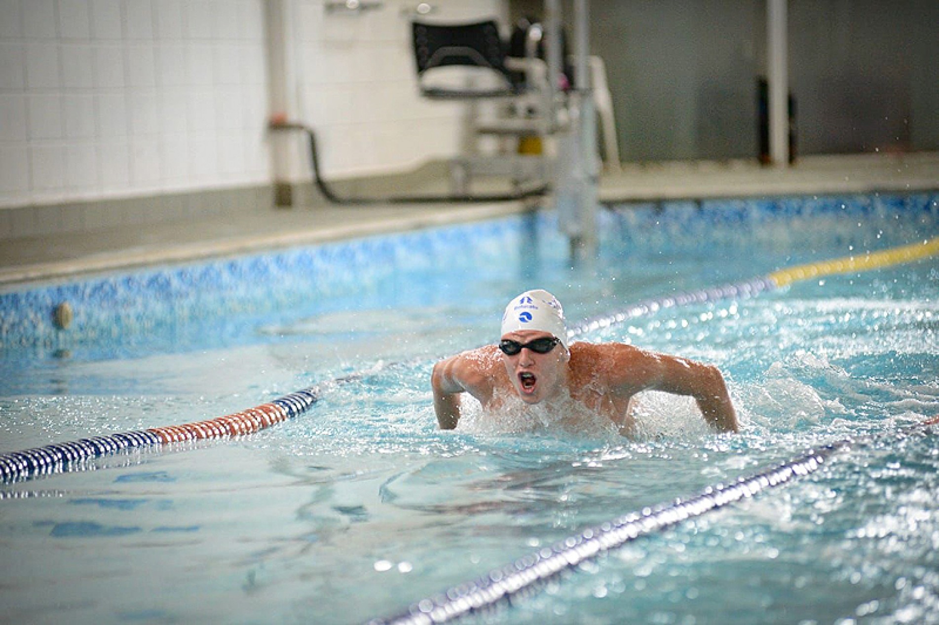 Kauã Mansano Assencio, 17 anos, compete hoje na prova dos 200m livres
