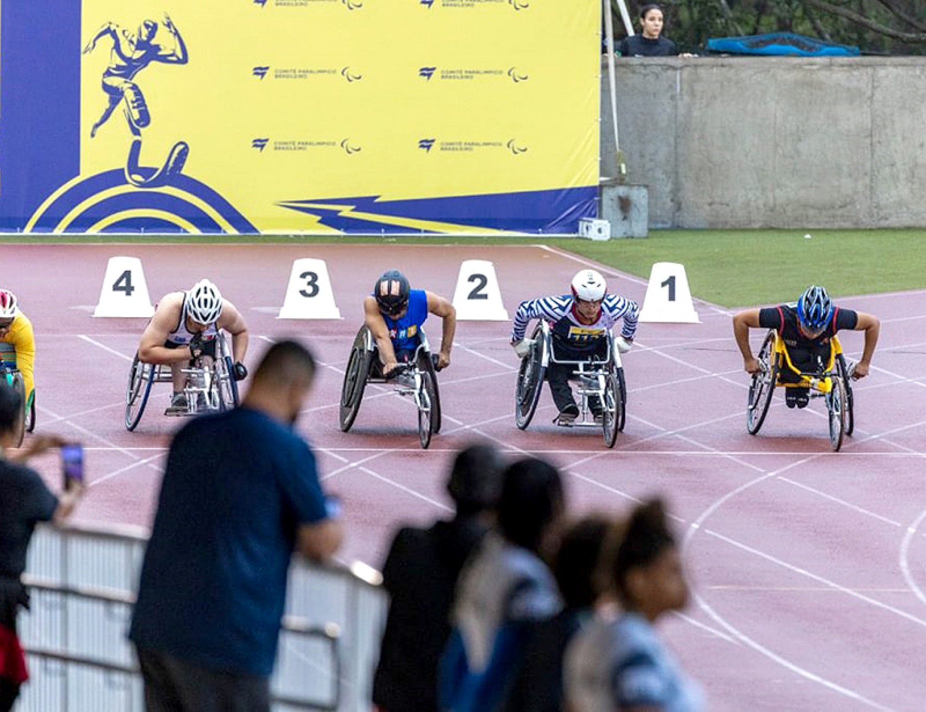 Competição para atletas das categorias sub-17 e sub-20 é realizada em SP
