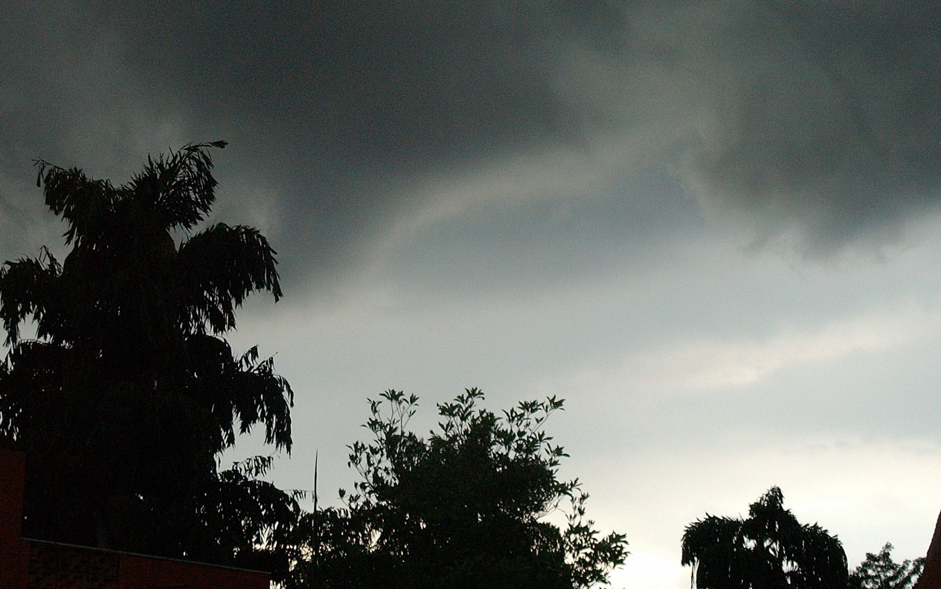 as temperaturas em Sorocaba prometem variar entre a mínima de 17°C e a máxima de 29°C até quarta-feira