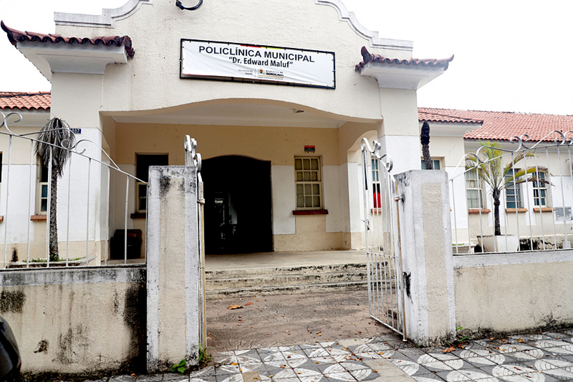 Atual prédio da Policlínica tem valor histórico e é tombado como patrimônio do município