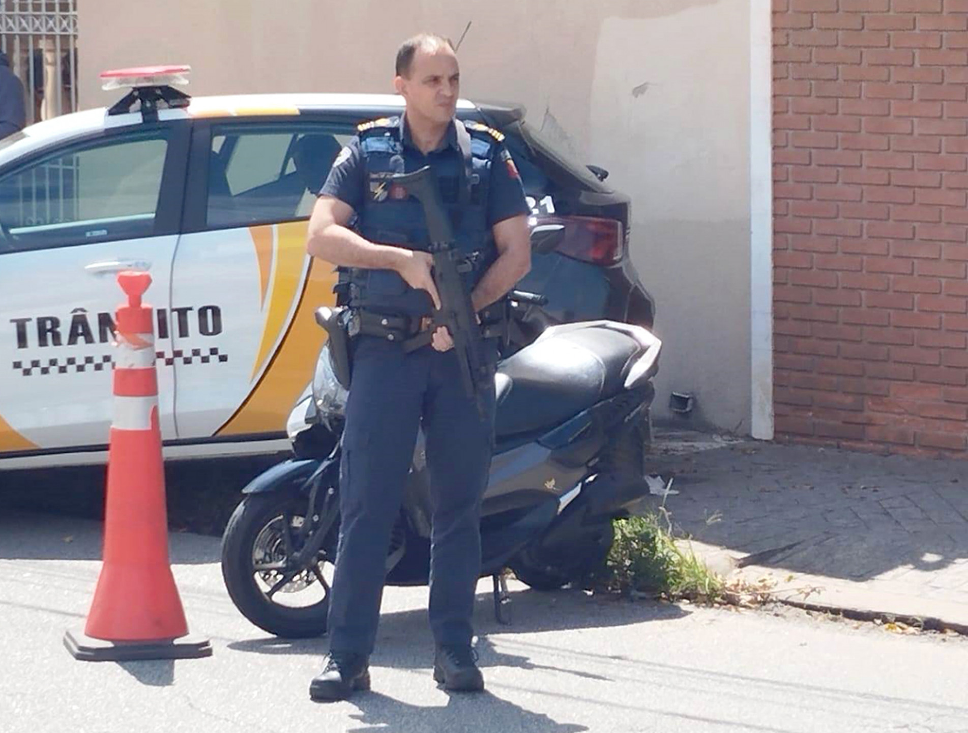Blitz ocorreu na rua Santa Maria, Vila Hortência, zona leste
