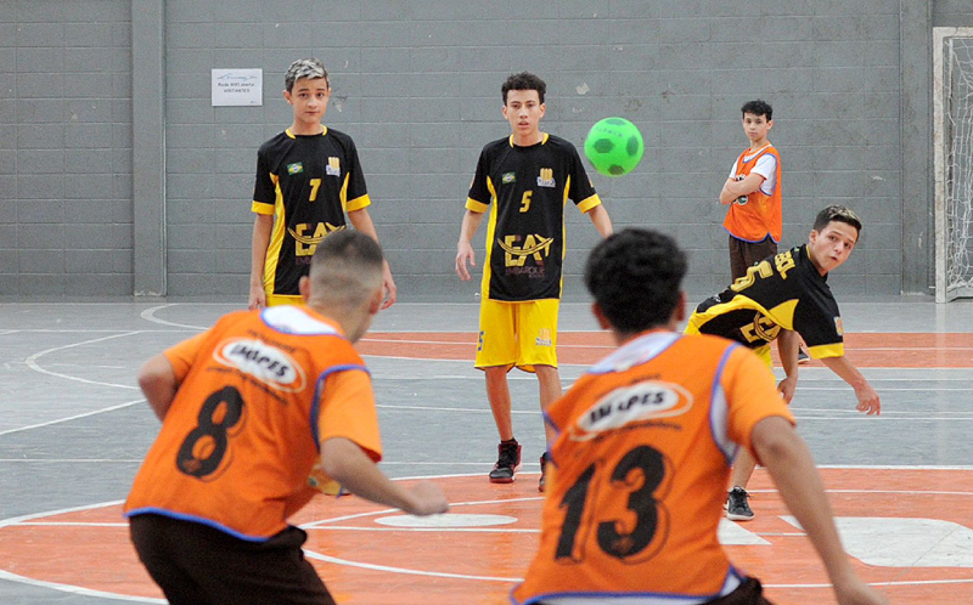 Partidas de queimadas serão realizadas 
no Ginásio Nilton Torres
