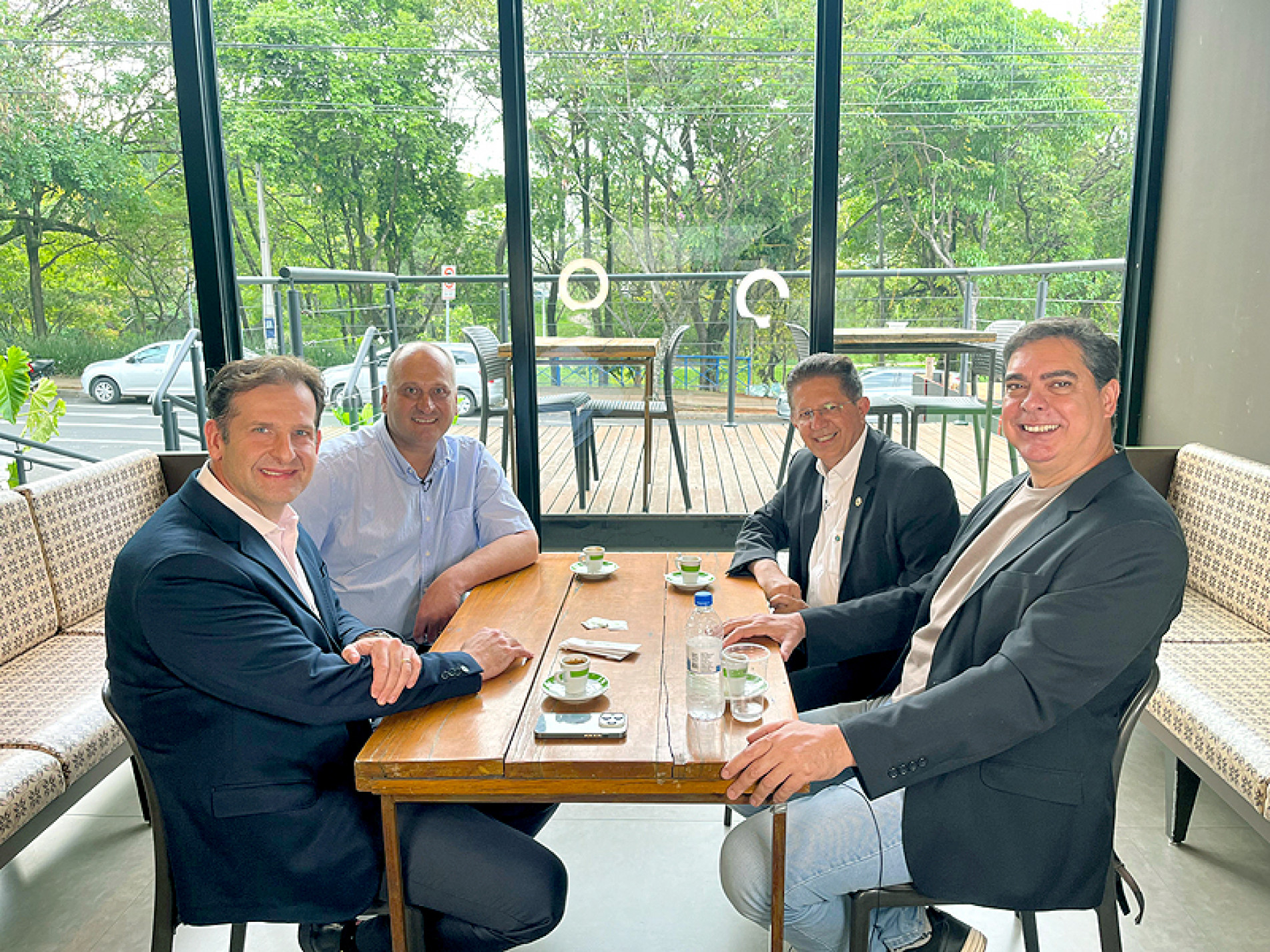 A conversa, de pouco mais de vinte minutos, está disponível no YouTube do jornal Cruzeiro do Sul