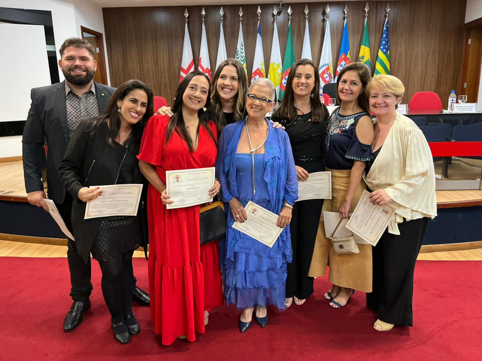 Colunistas sociais que marcaram época nas páginas do Jornal Cruzeiro do Sul