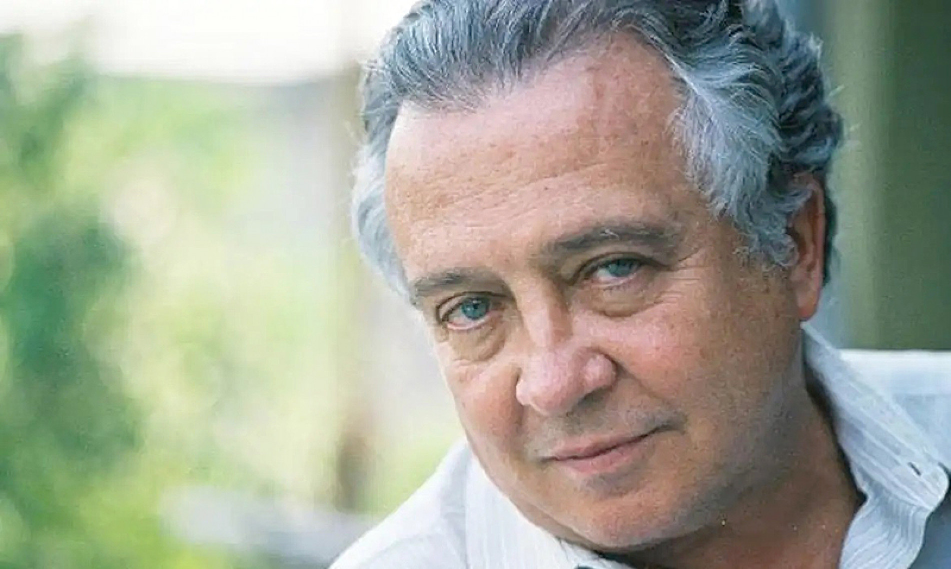 Edgard Telles Ribeiro é autor de contos e romances