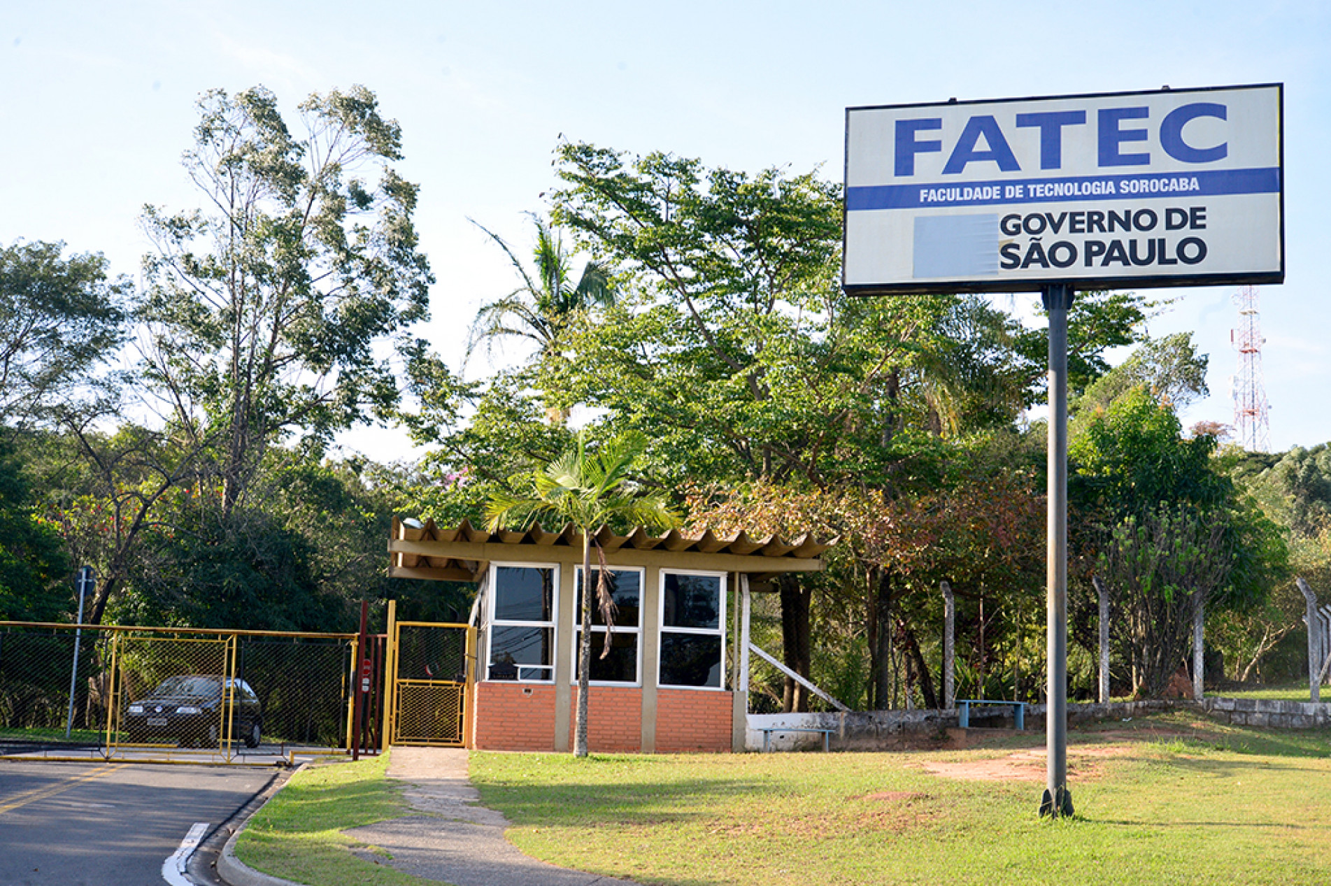 Unidade de ensino está localizada na avenida Engenheiro Carlos Reinaldo Mendes, 2015, Além Ponte
