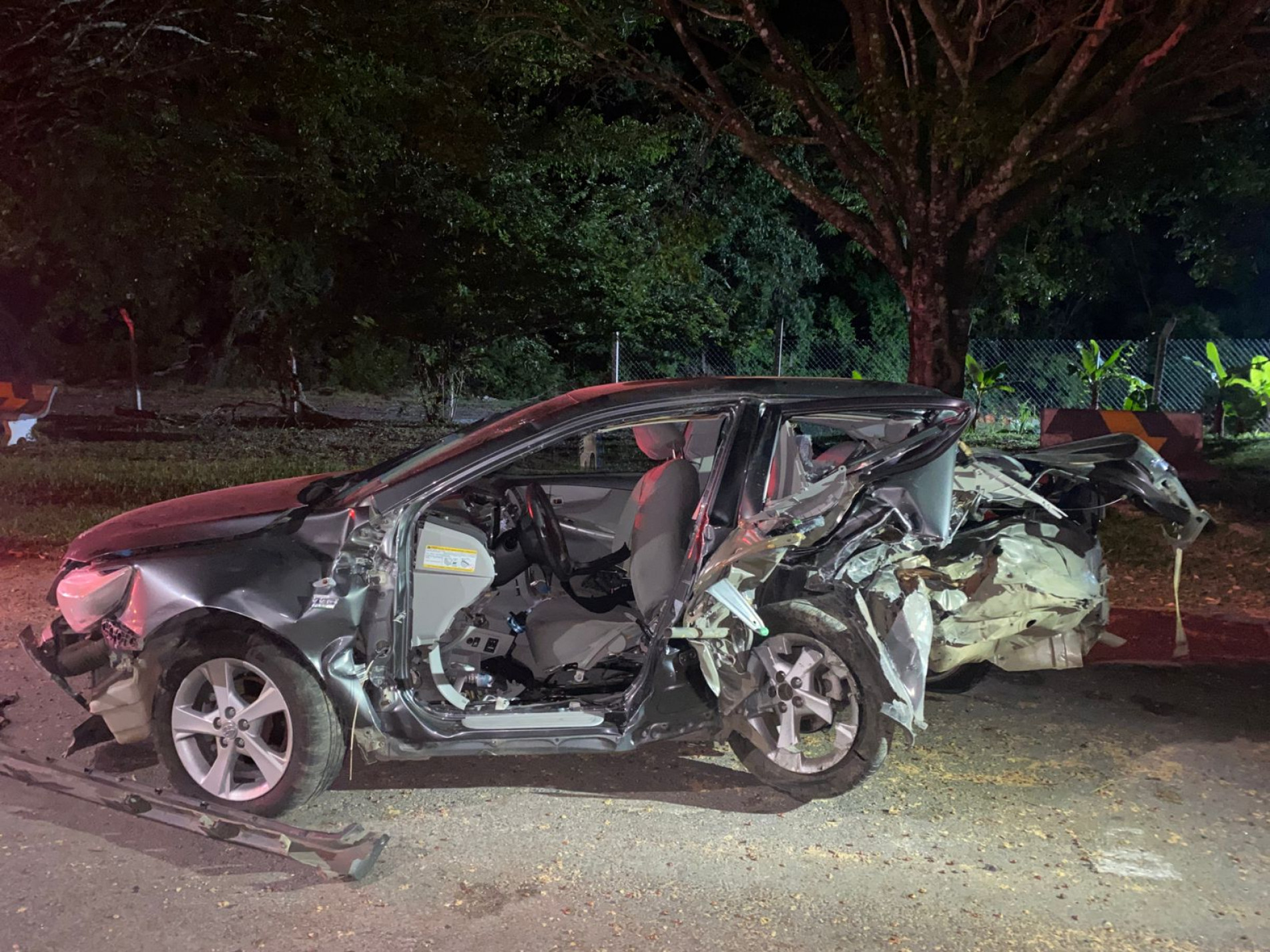 Uma passageira do Corolla, de 80 anos, morreu 