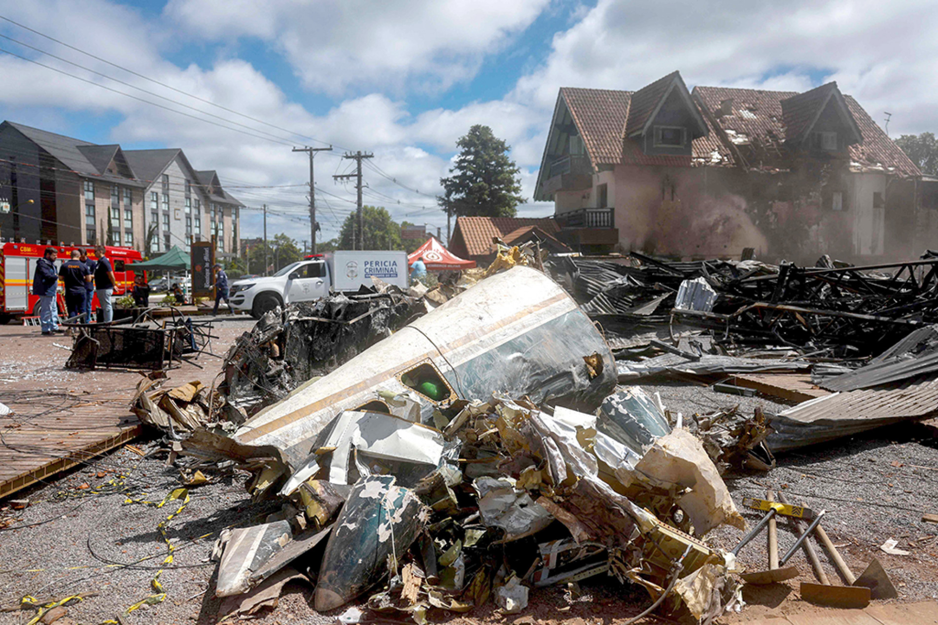 Avião era pilotado pelo empresário Luiz Galeazzi
