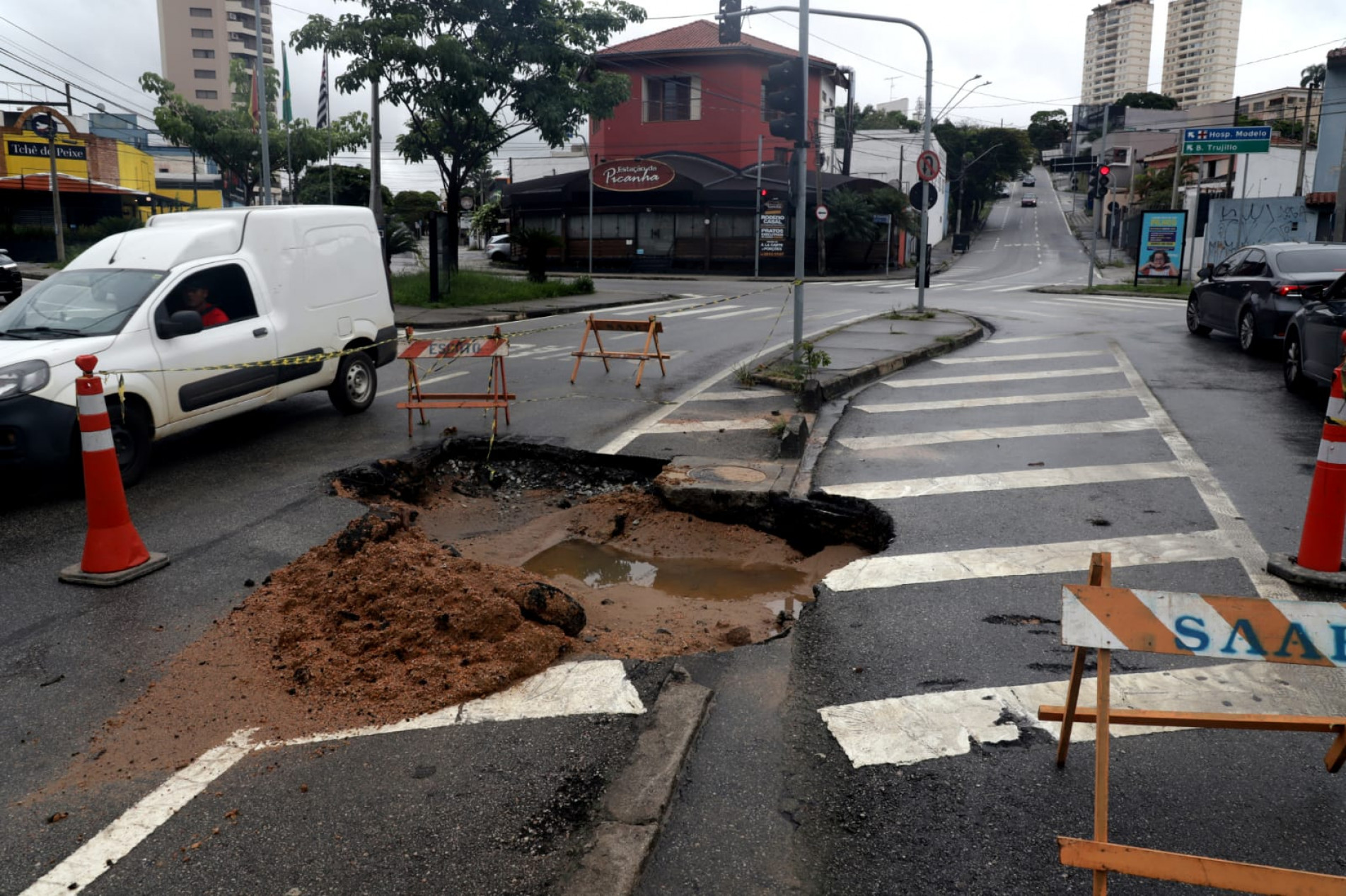 O local foi devidamente sinalizado pela prefeitura