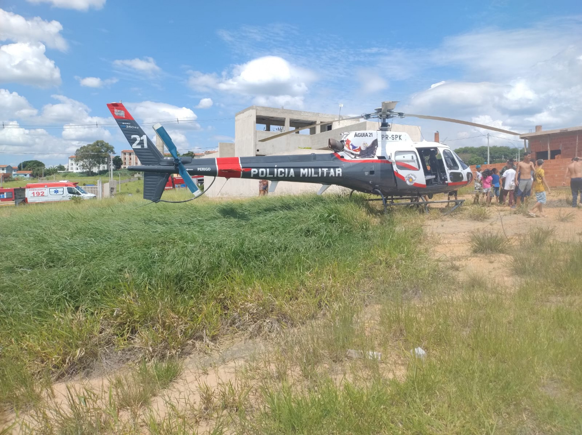 A vítima foi levada ao Hospital Unicamp, onde ficou internada