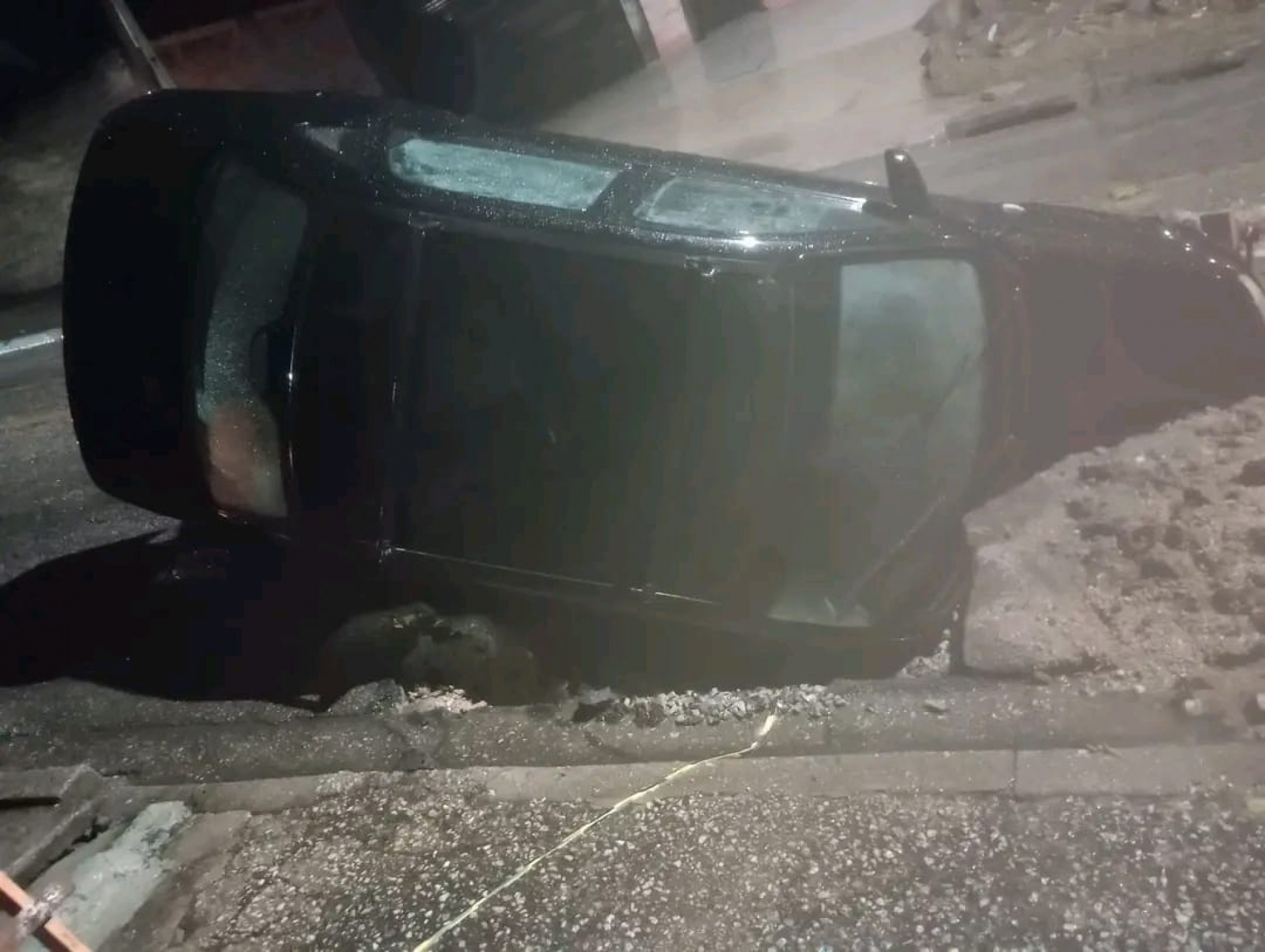  A autarquia deu apoio na retirada do veículo