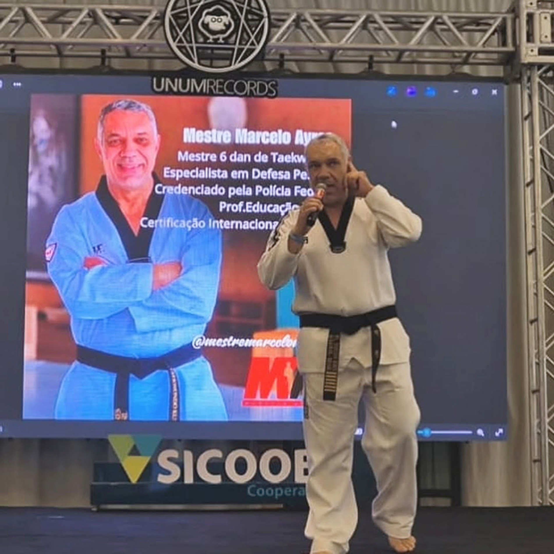 O organizador Marcelo Ayres pratica a arte marcial desde 1984
