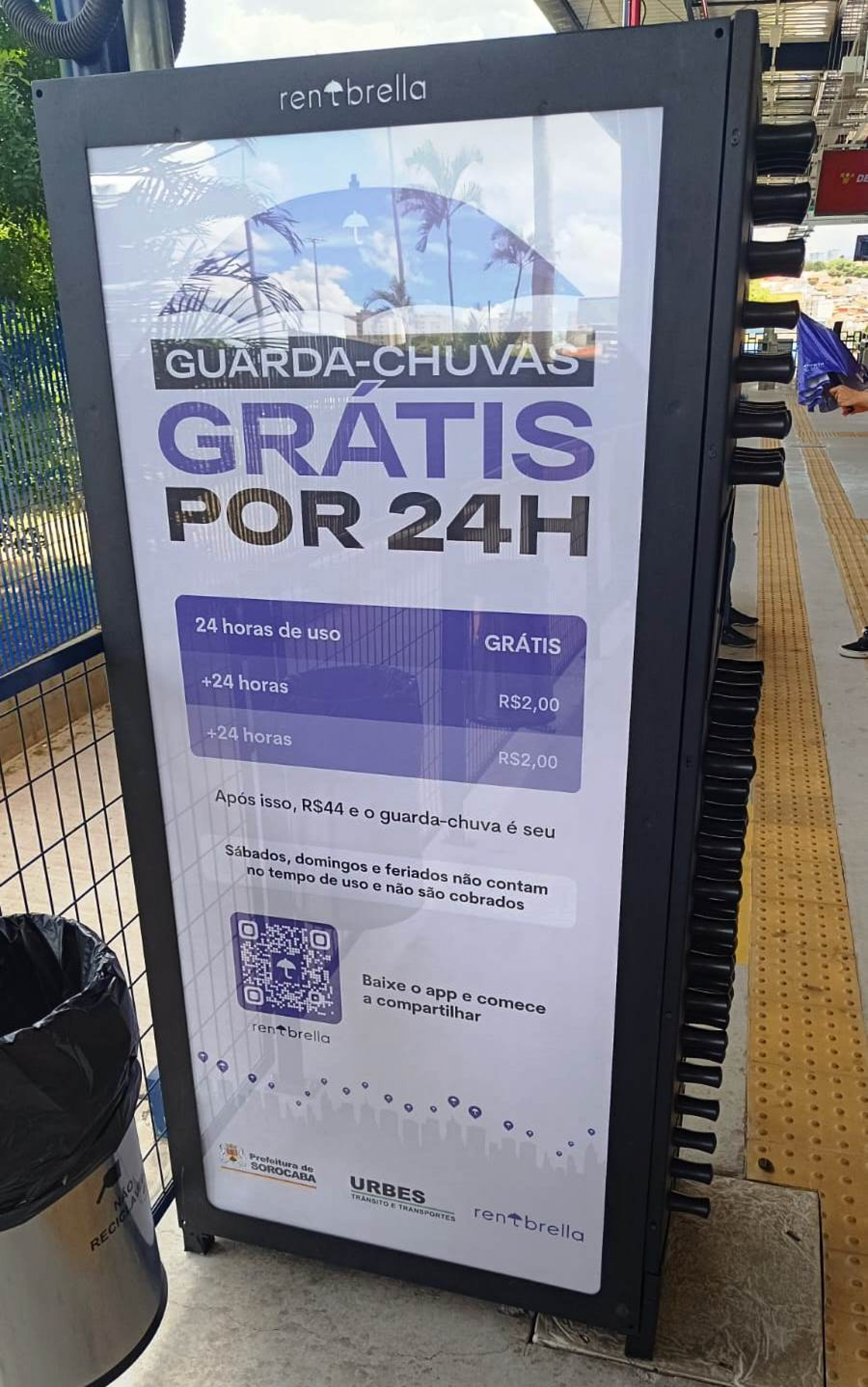 Para utilizar é necessário que o cidadão tenha o aplicativo da RentBrella instalado em seu telefone e cadastro ativo no mesmo
