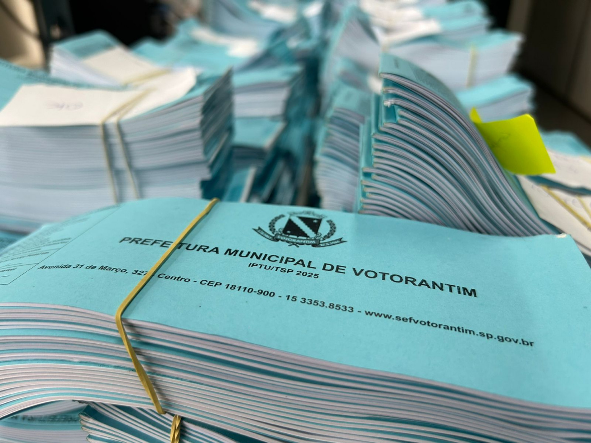 A previsão do administrativo é que os mais de 50 mil talões para pagamento do imposto referente a 2025 sejam entregues até esta quinta-feira (23)