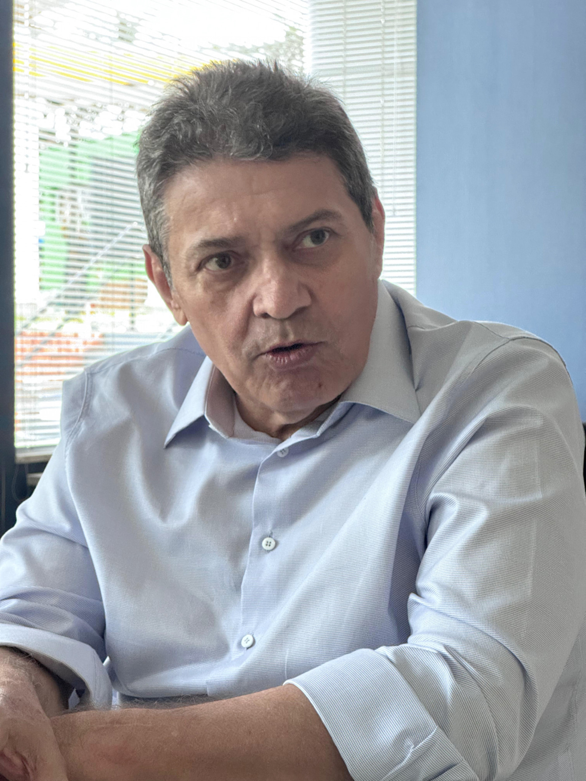 Claudio Costa enfatiza a importância de as pessoas serem solidárias
