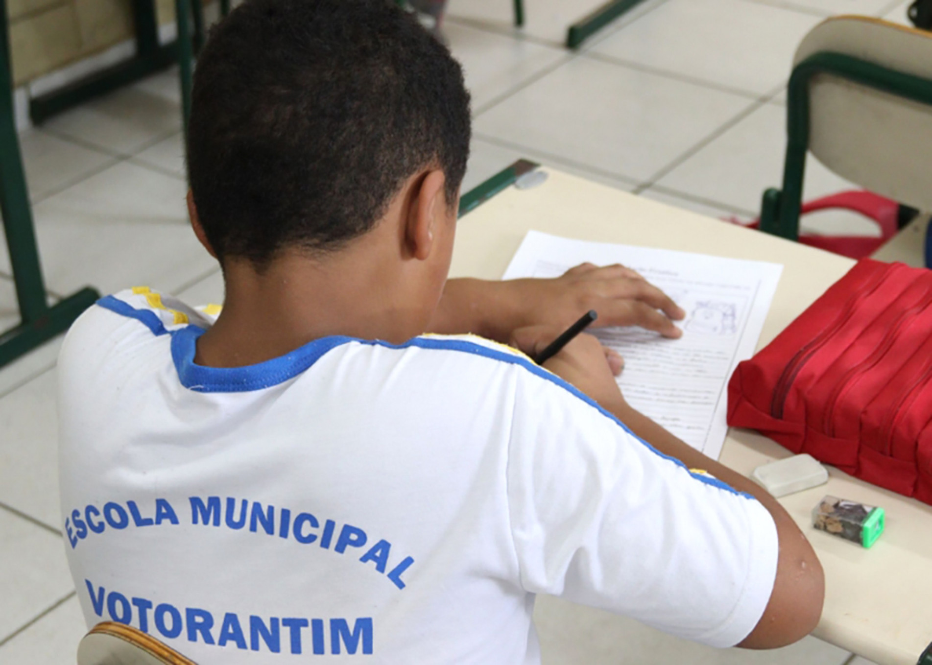 Volta às aulas está marcada para o dia 3 de fevereiro
