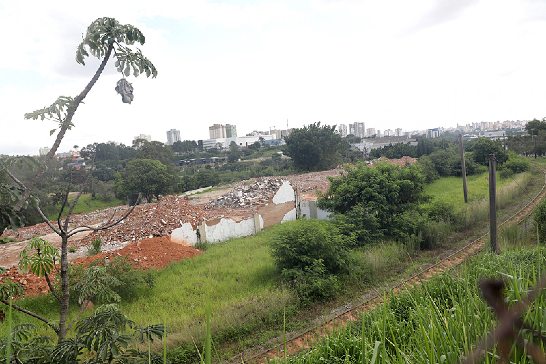 Desativado desde 2018, local foi um marco da zona industrial
