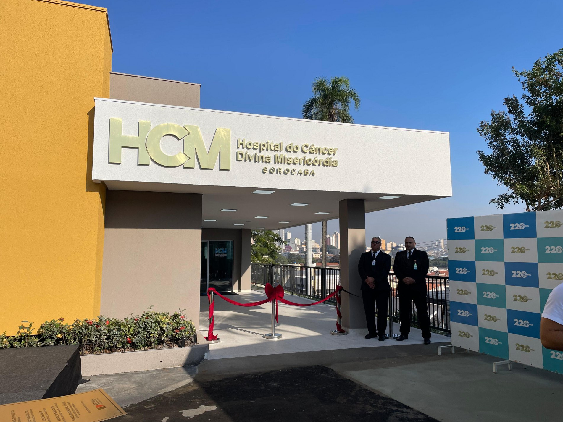 As águas de coco são destinadas aos pacientes oncológicos 