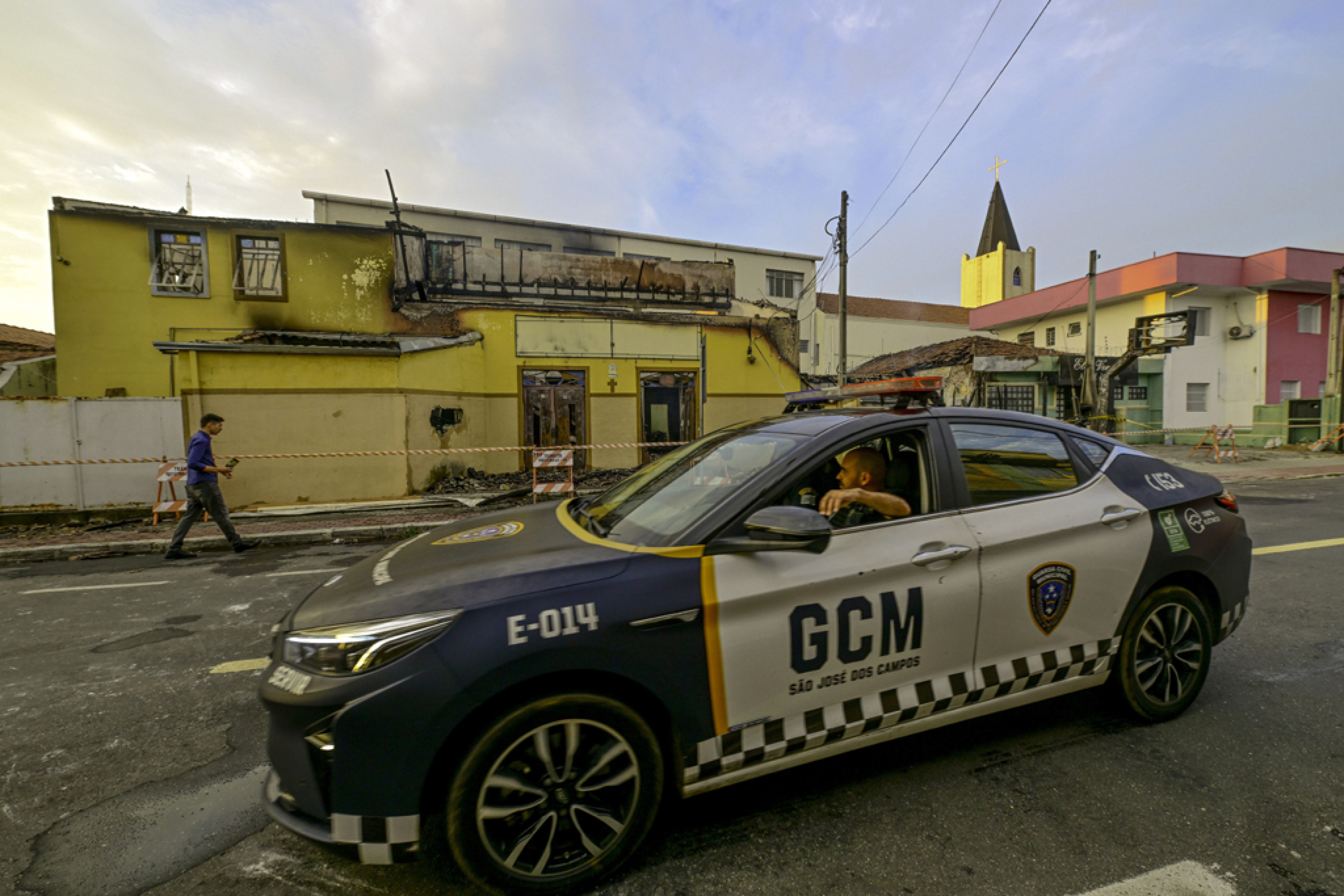 Homem acusado de atear fogo foi preso em flagrante
