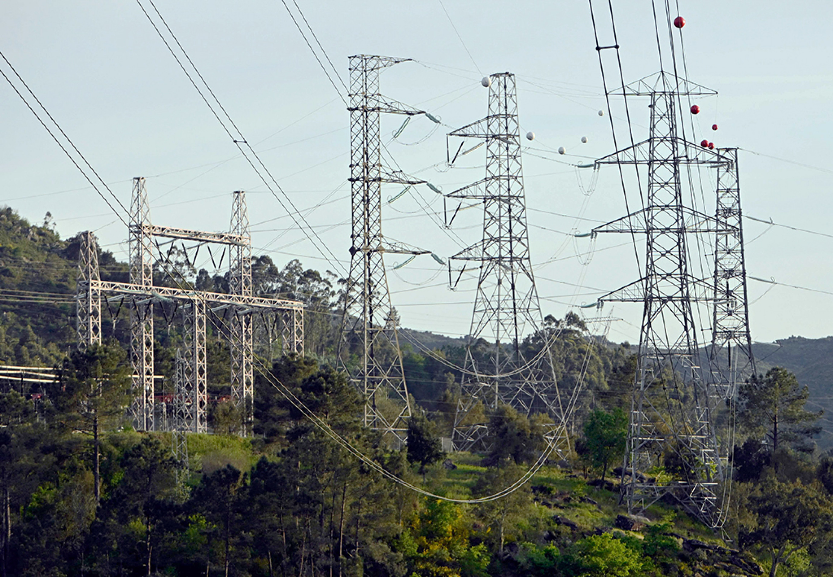 Operadora REN negou ‘fenômeno atmosférico raro’
