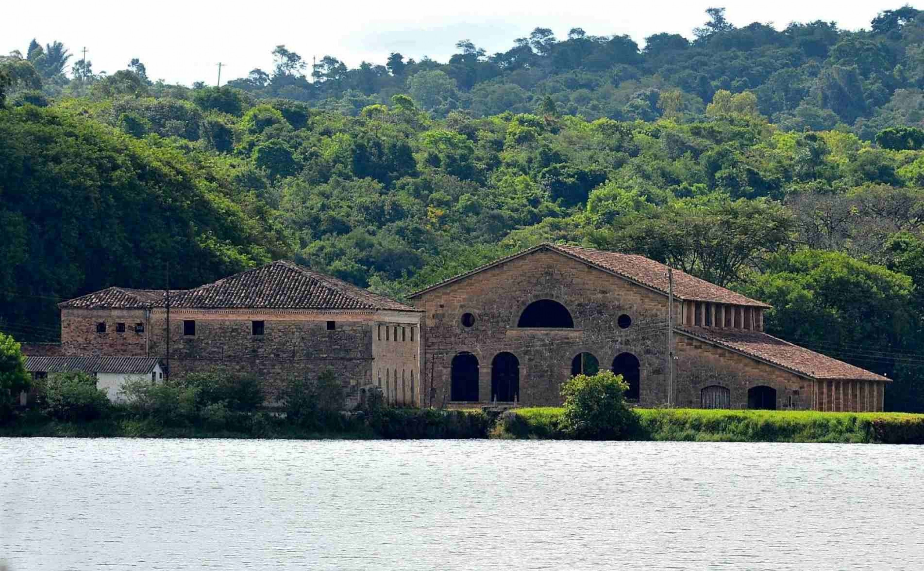 .Além das atrações especiais, os visitantes poderão conhecer os espaços históricos e naturais da Flona