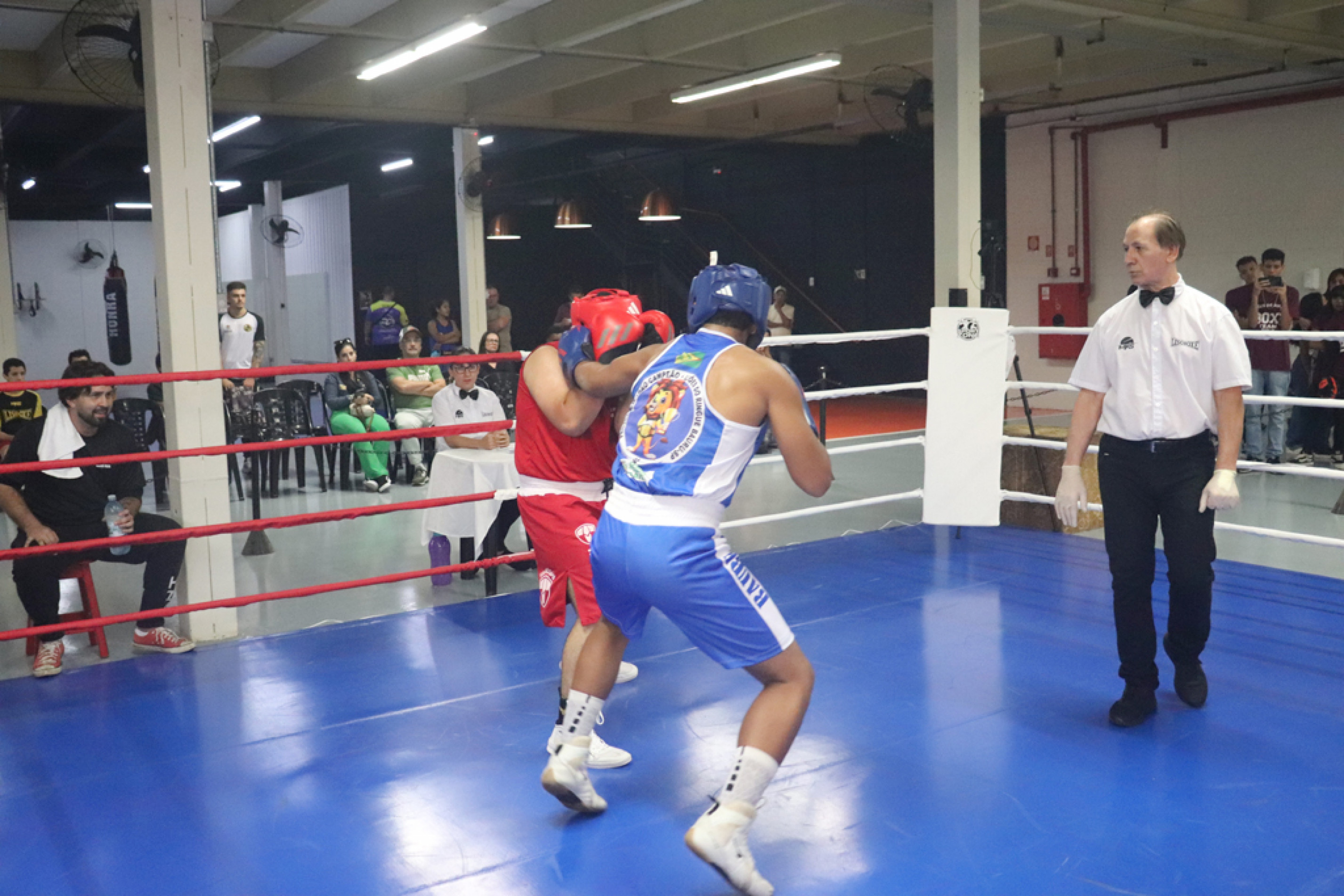 Lutas que valem títulos começam às 13h e serão em Tatuí: nove atletas locais no páreo
