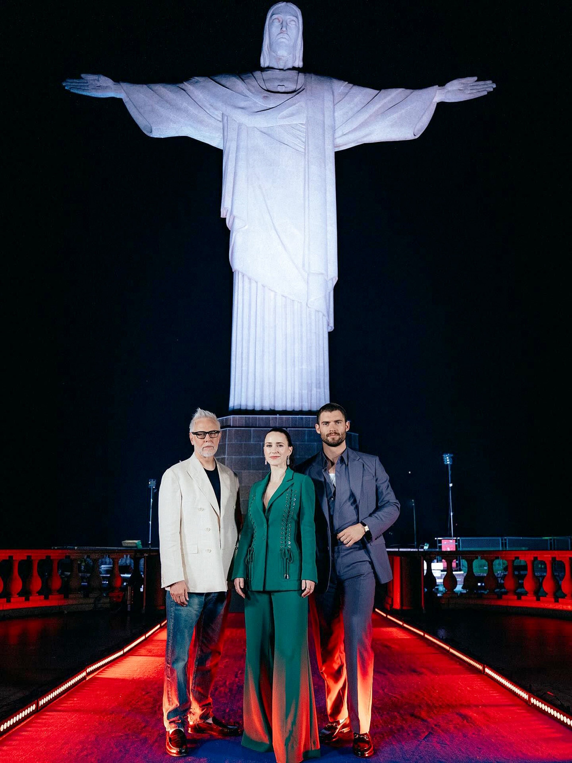 Visita 
faz parte  
da turnê  
global de 
divulgação