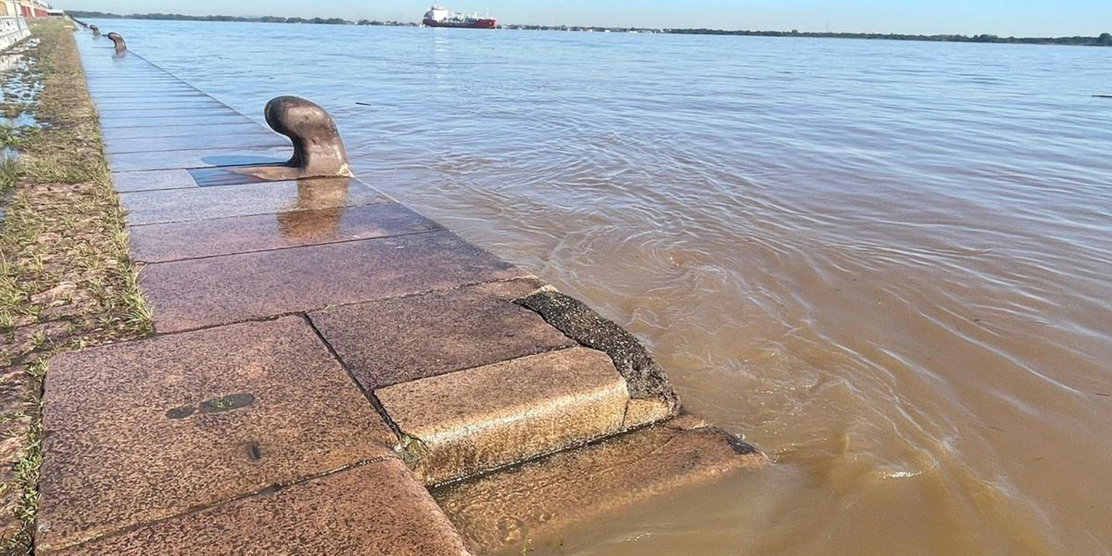 Prefeitura adota medidas
para minimizar danos
