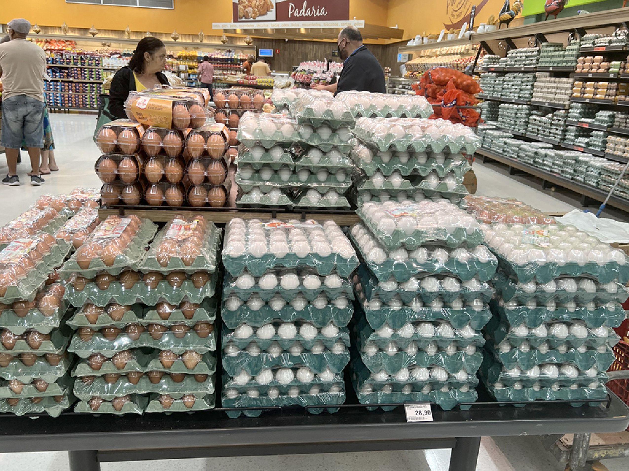 Preço do ovo de galinha caiu 6,95% nos supermercados
