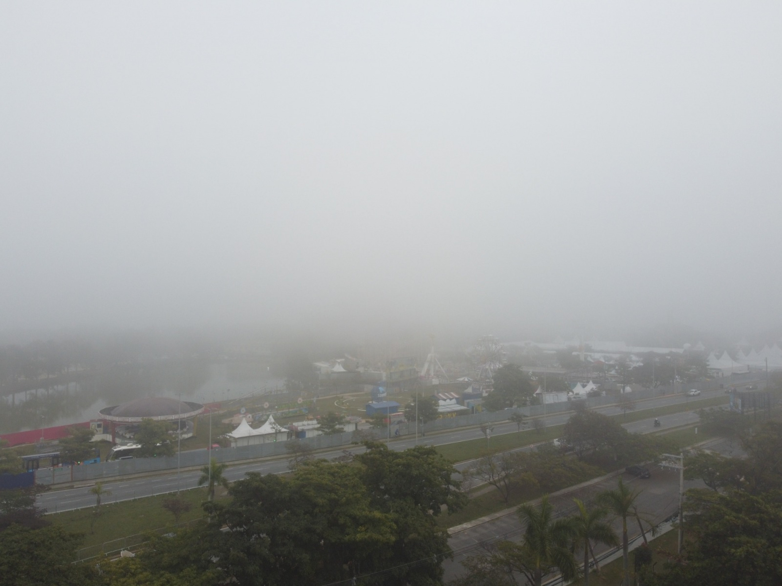 A neblina prejudica a visibilidade a longa distância