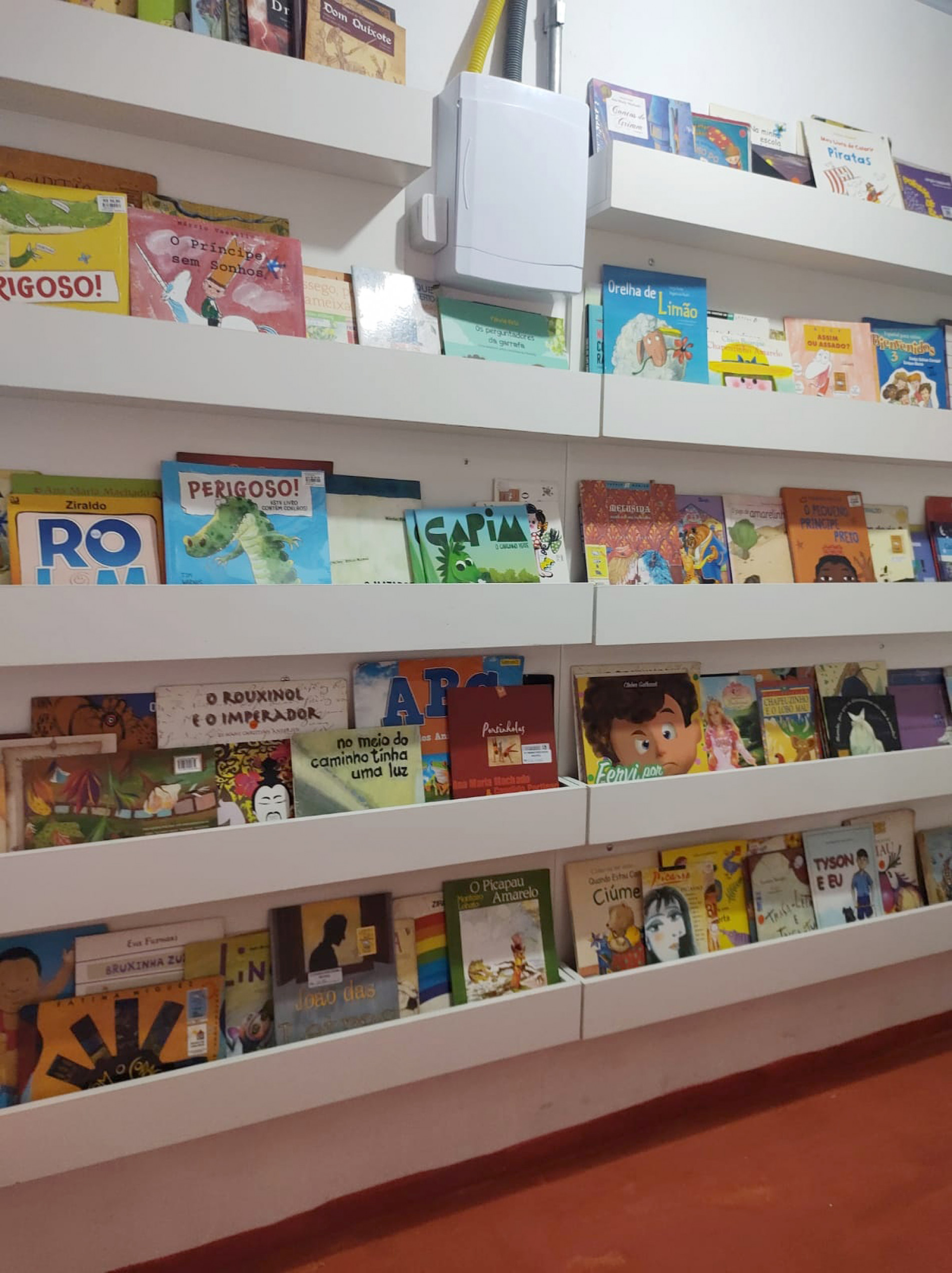 Entidade inaugura sala de leitura infantil e contará com cineclube quinzenal 
