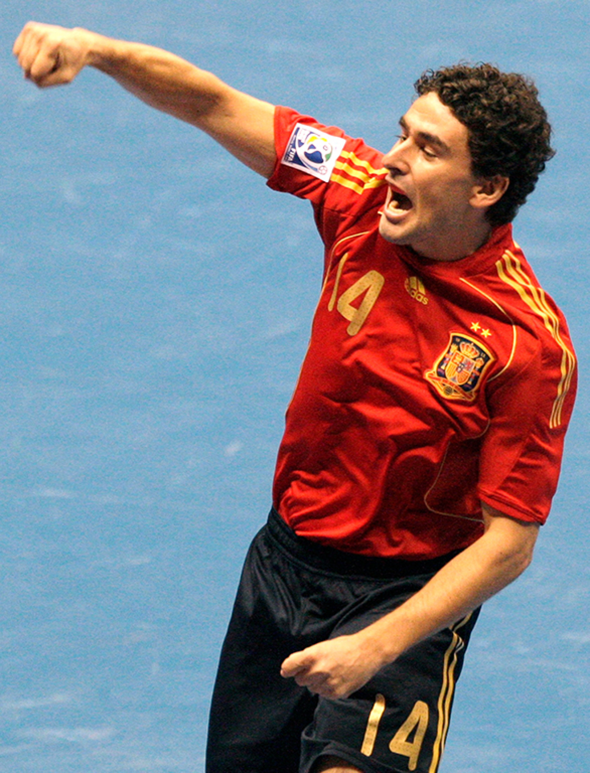 Daniel Ibañes, que chegou a defender a seleção espanhola, atuou nas quadras locais
