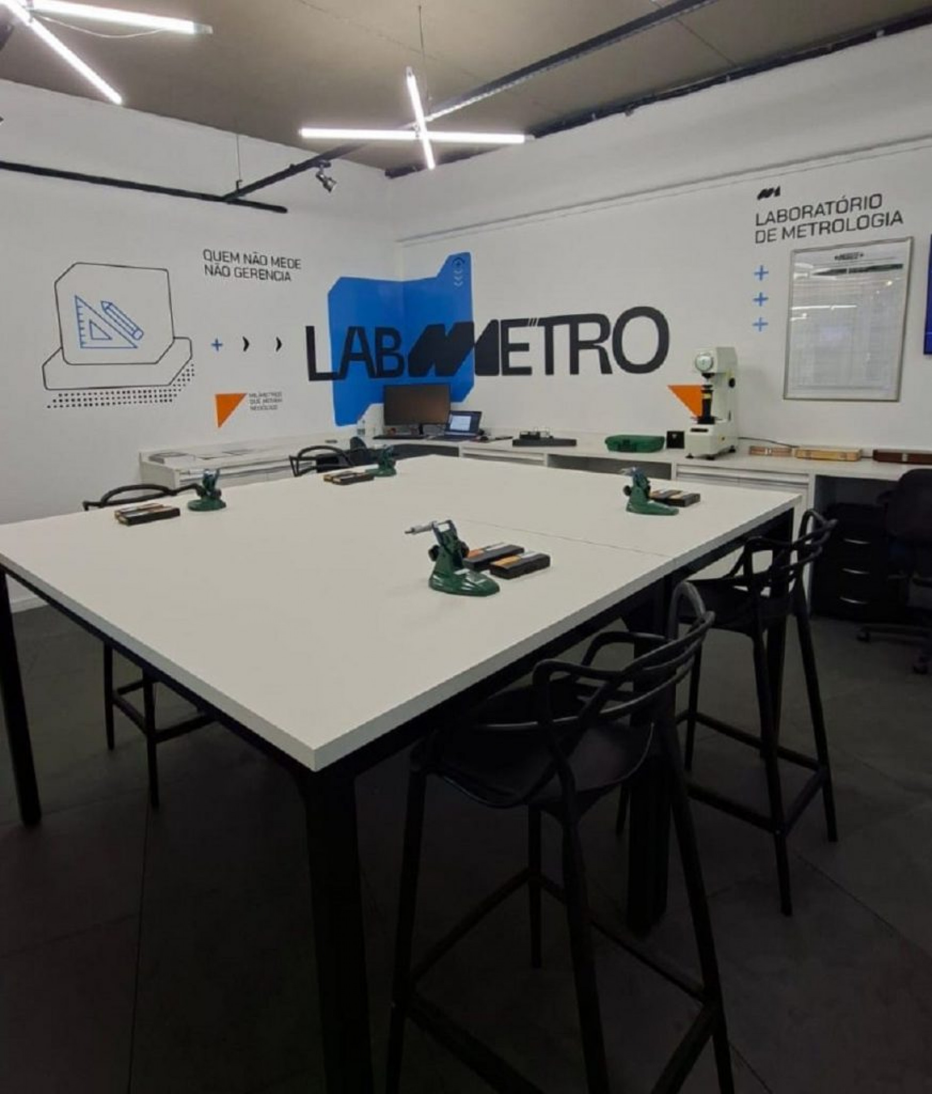 Com in&iacute;cio marcado para o dia 15 de julho, as aulas acontecem no rec&eacute;m-inaugurado Labmetro, laborat&oacute;rio voltado &agrave; forma&ccedil;&atilde;o t&eacute;cnica na &aacute;rea, localizado dentro do PTS