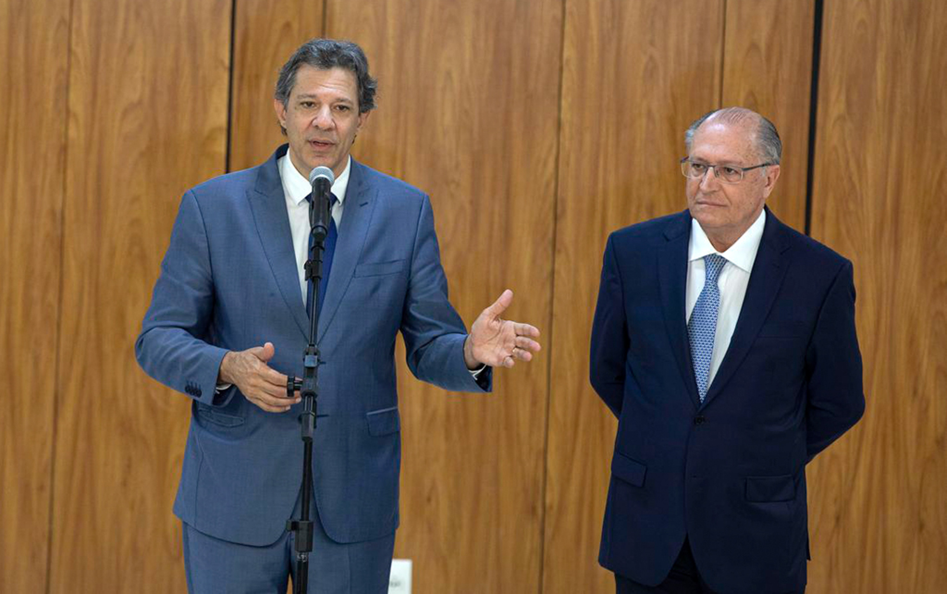 Fernando Haddad e Geraldo Alckmin fazem parte do comitê
