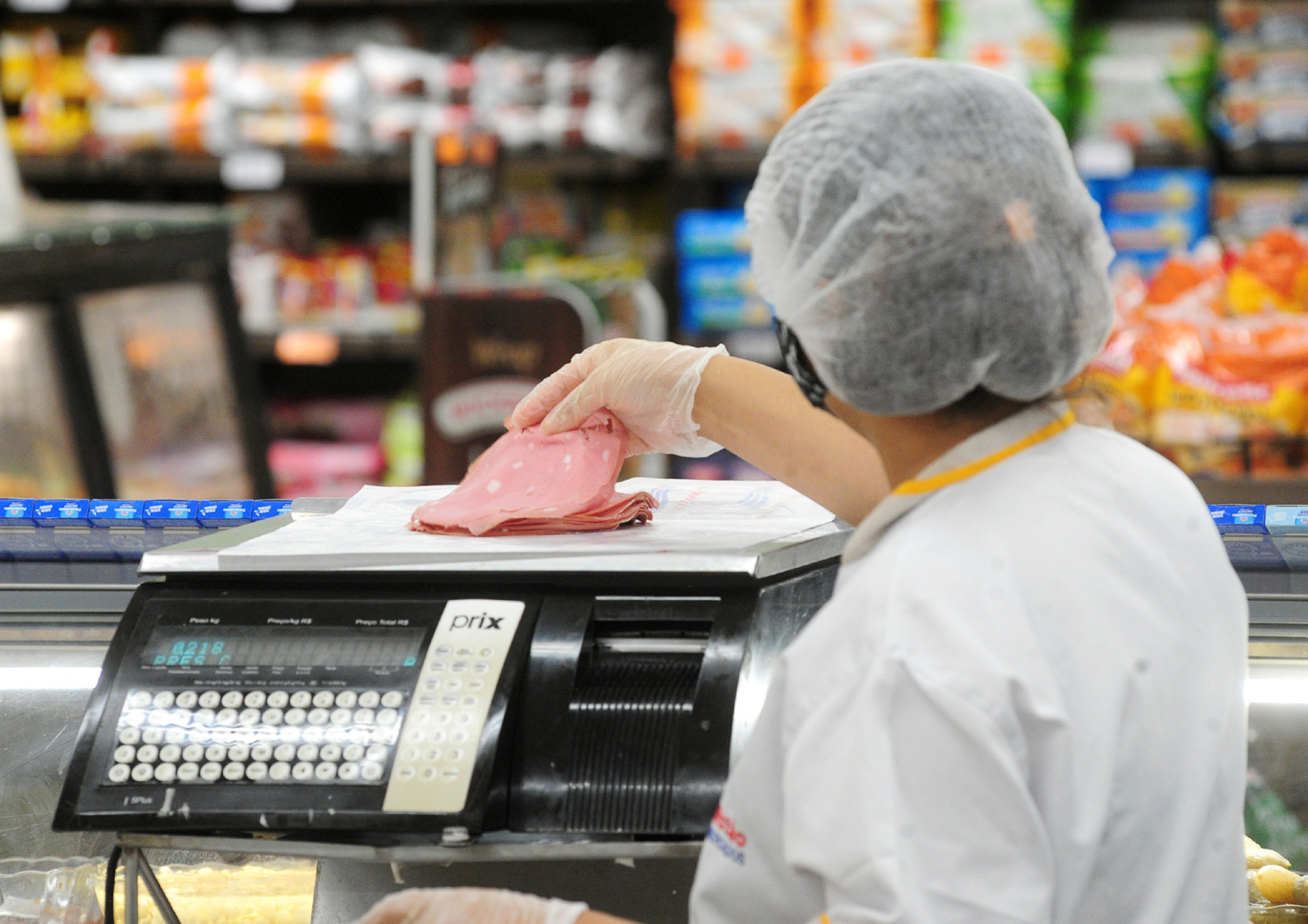 Há escassez de mão de obra no segmento do varejo
