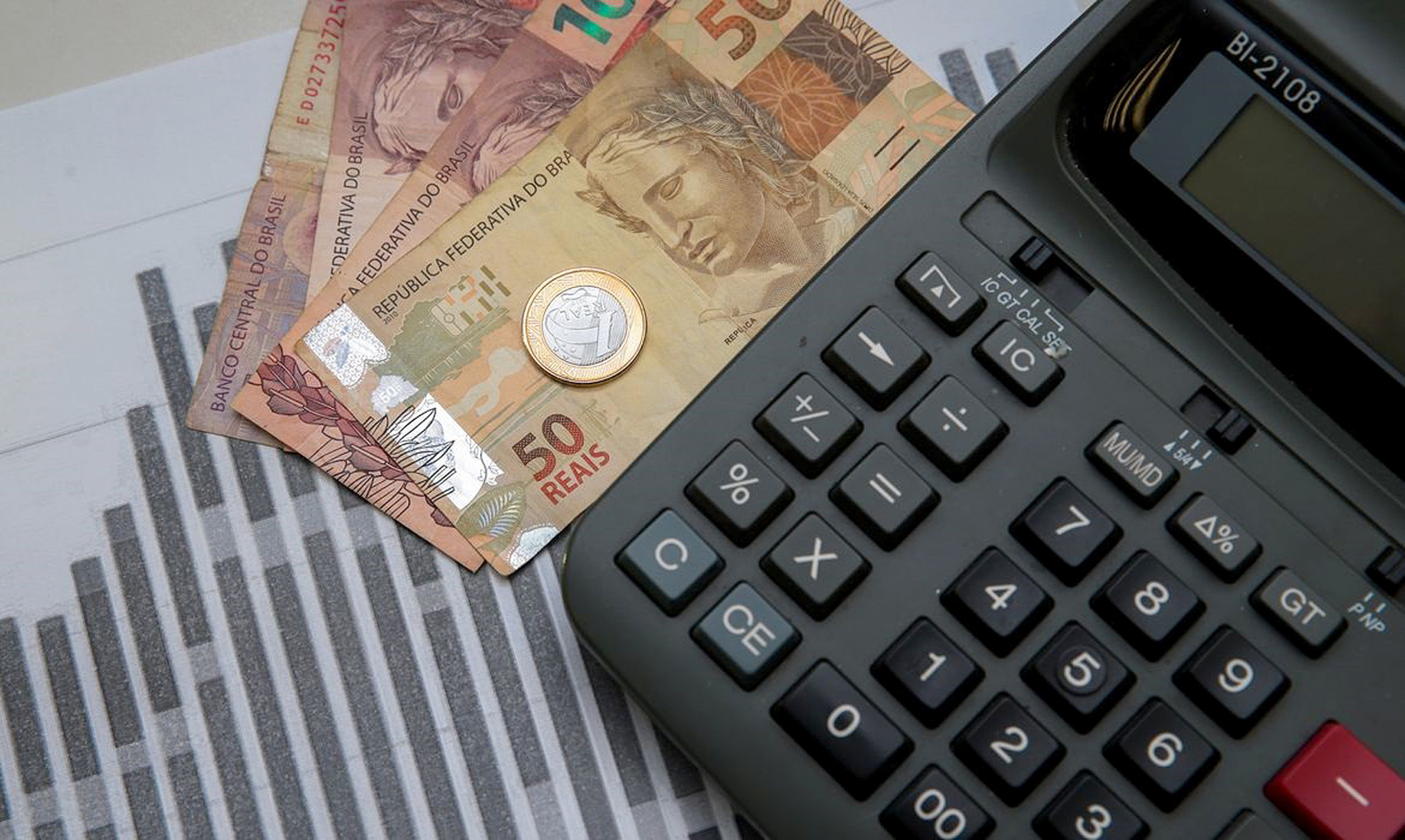 Valor pago em impostos
foi de R$ 234 bilhões 
