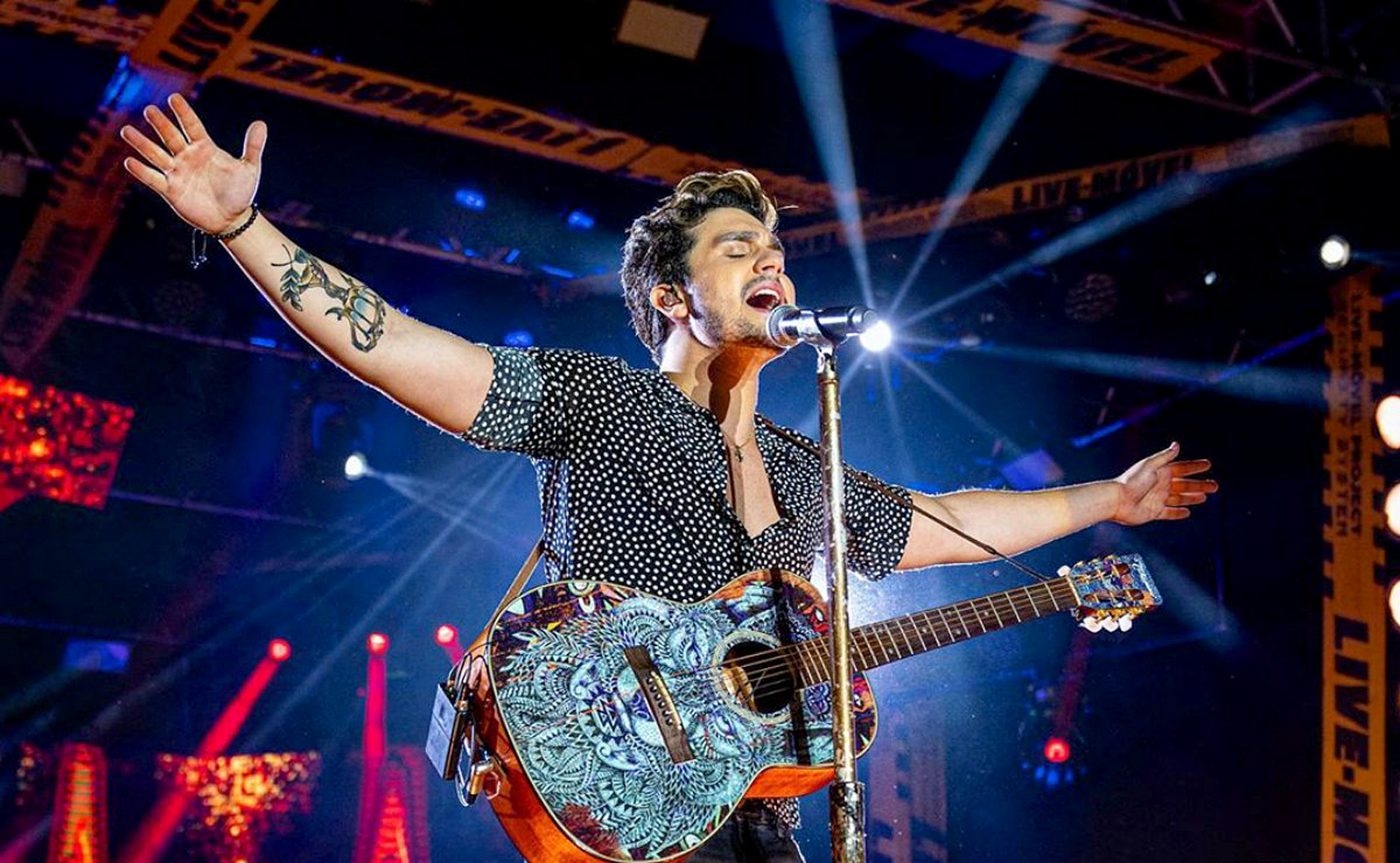 Cantor sul matogrossense Luan Santana fecha o evento na noite de domingo
