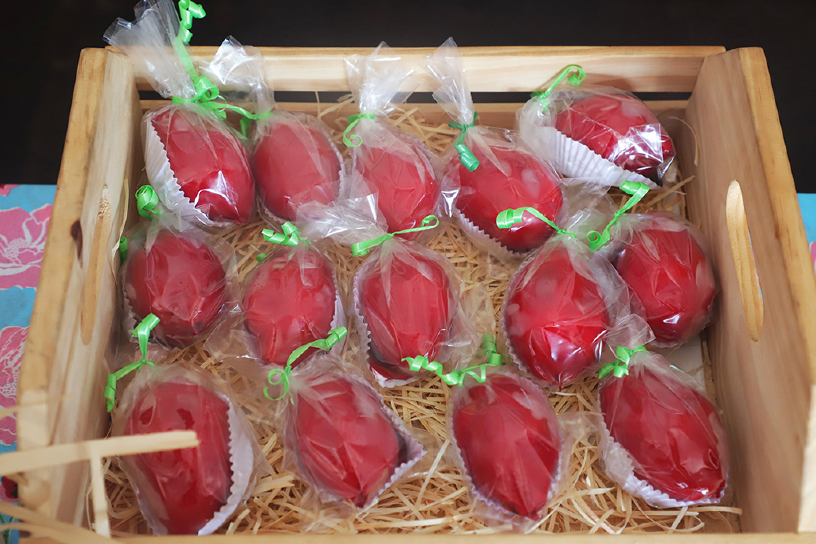 ‘Morango do amor’ aquece o mercado e leva produtores a intensificar colheita
