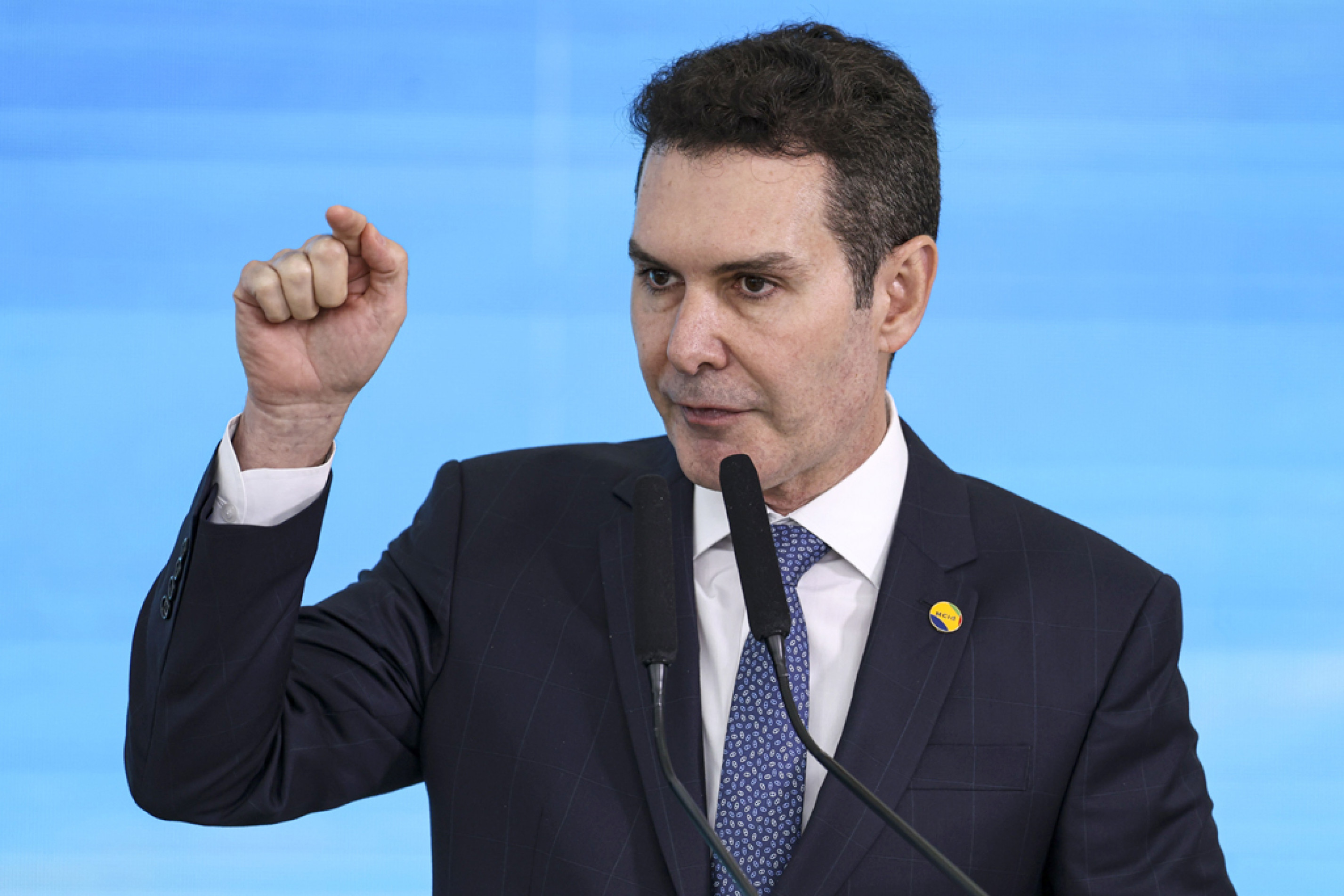 Ministro das Cidades, Jader Barbalho, foi cobrado por Lula
