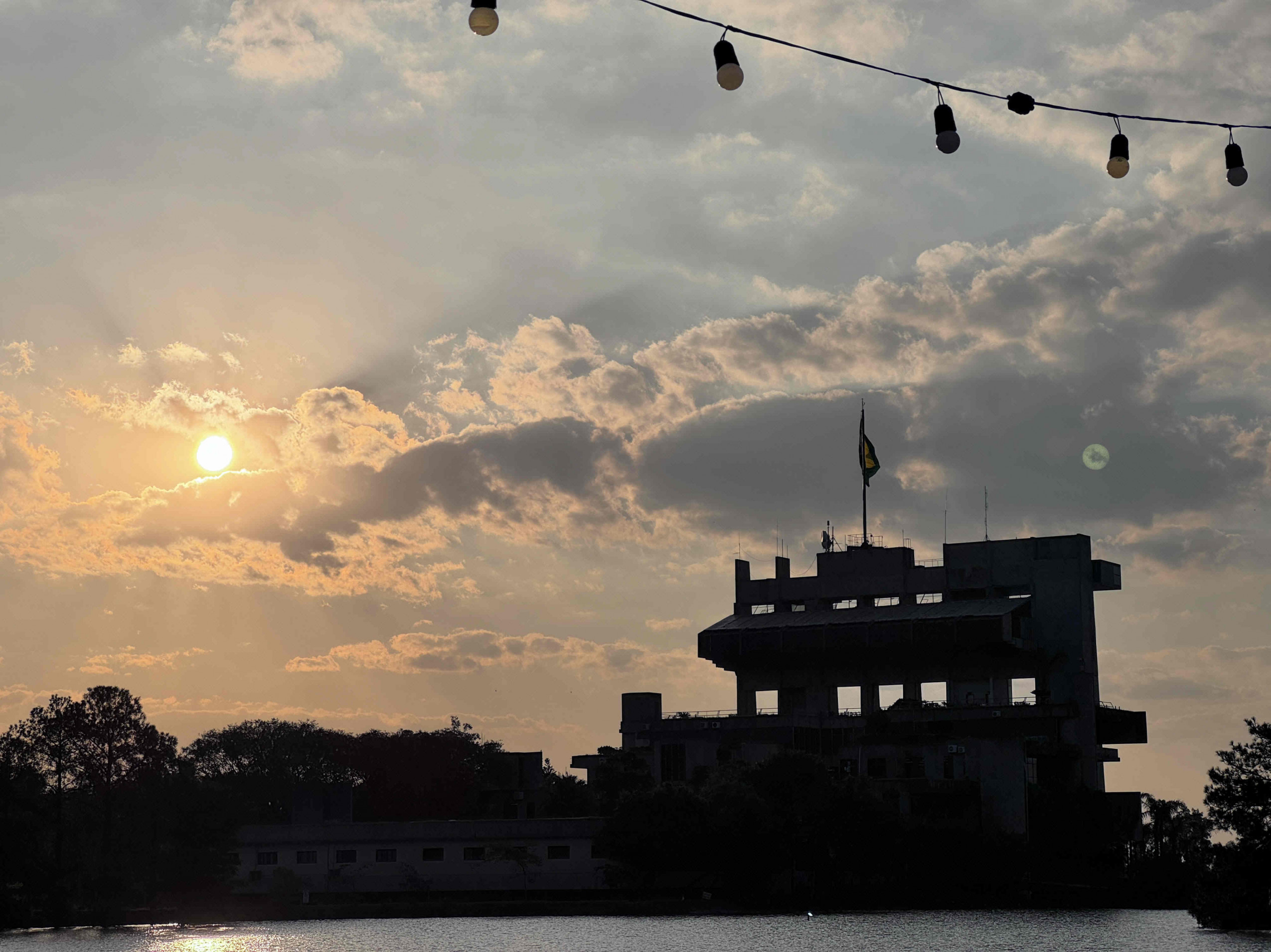 Festa de aniversário de Sorocaba terá desfile cívico e shows gratuitos no Paço Municipal