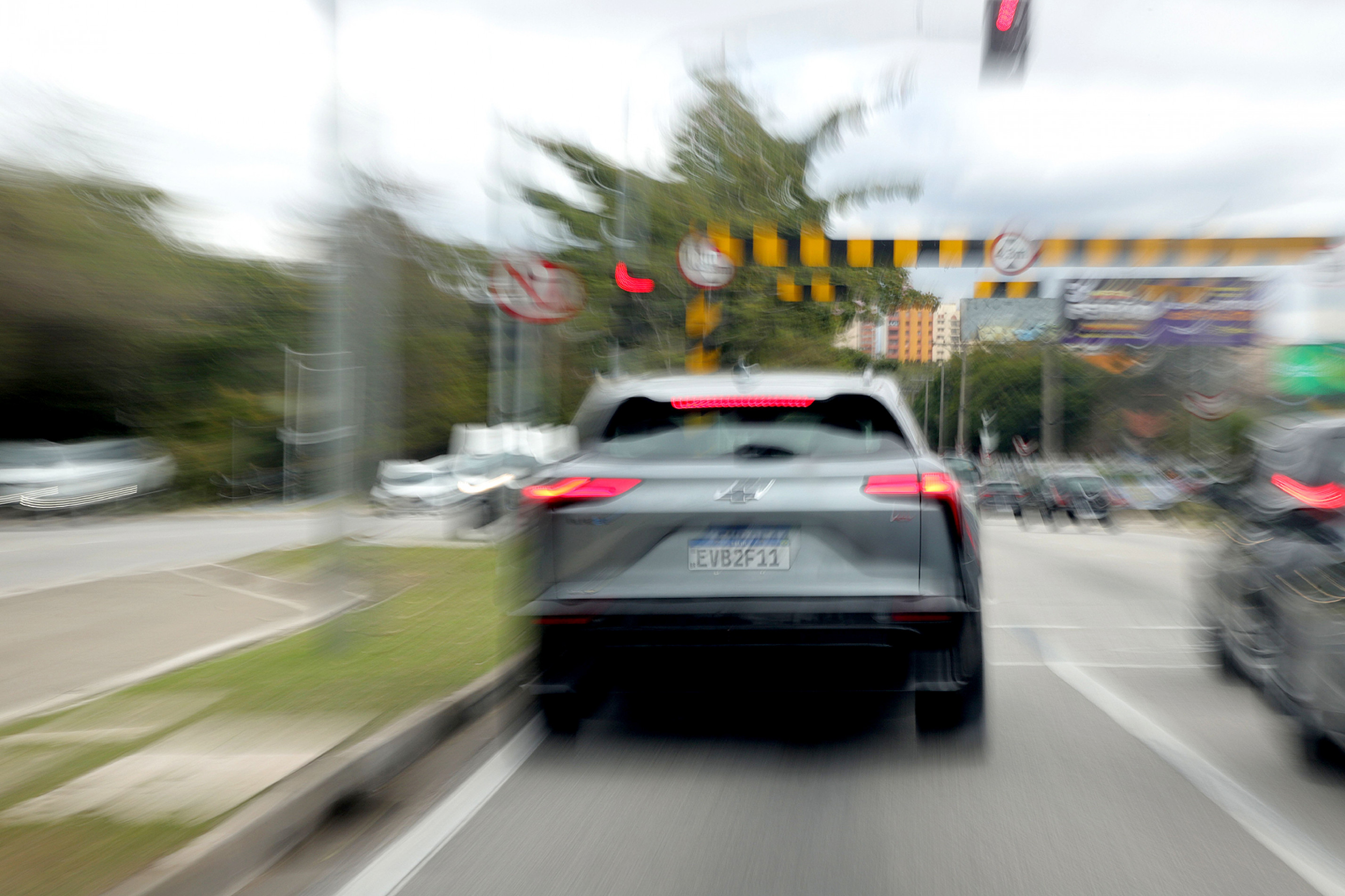 À exceção de caminhões e implementos 
rodoviários, todos os segmentos automotivos 
acumularam alta no 1º. semestre de 2025
