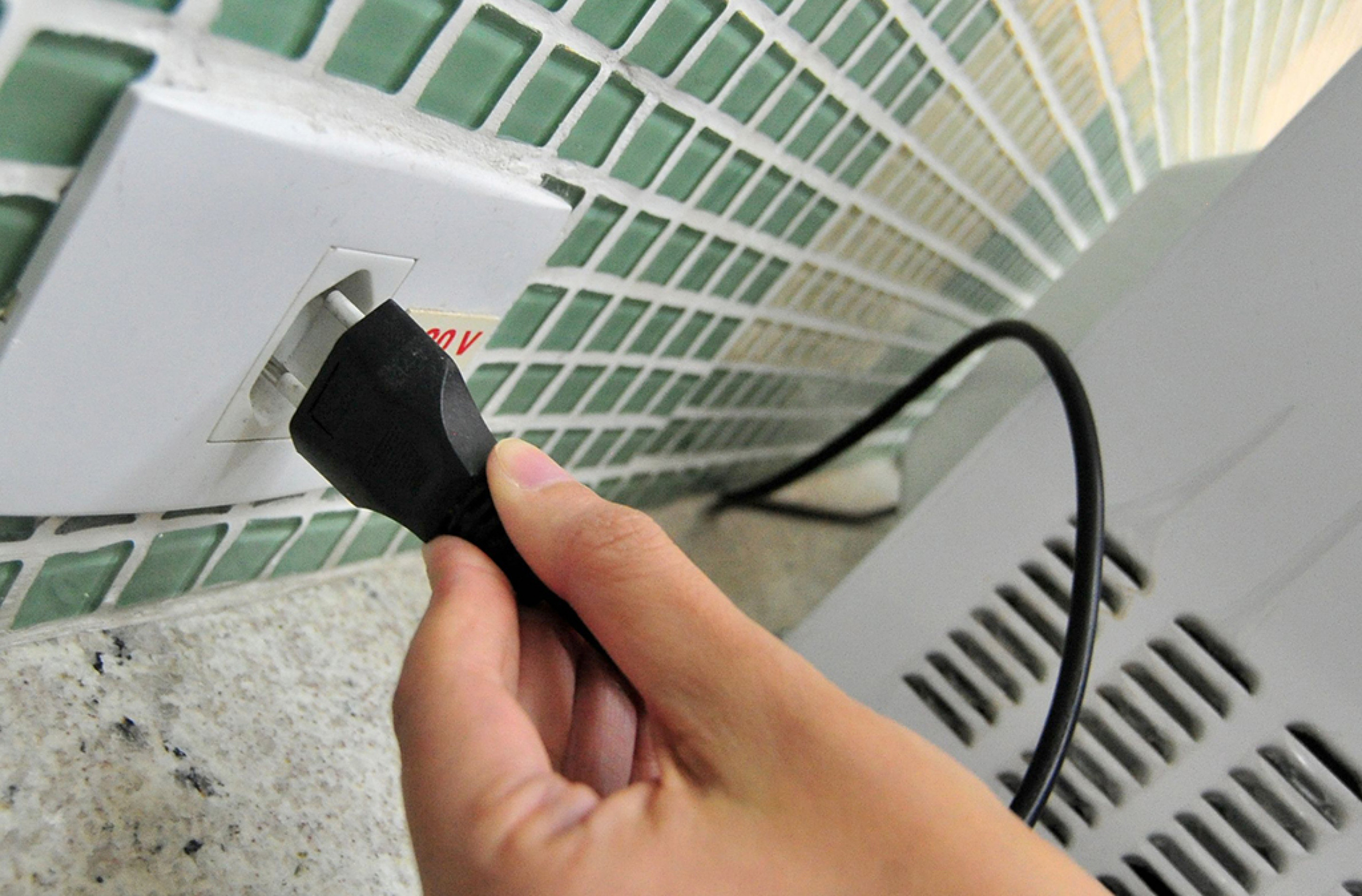 Bandeira vermelha patamar 1 elevou valor da conta de luz
