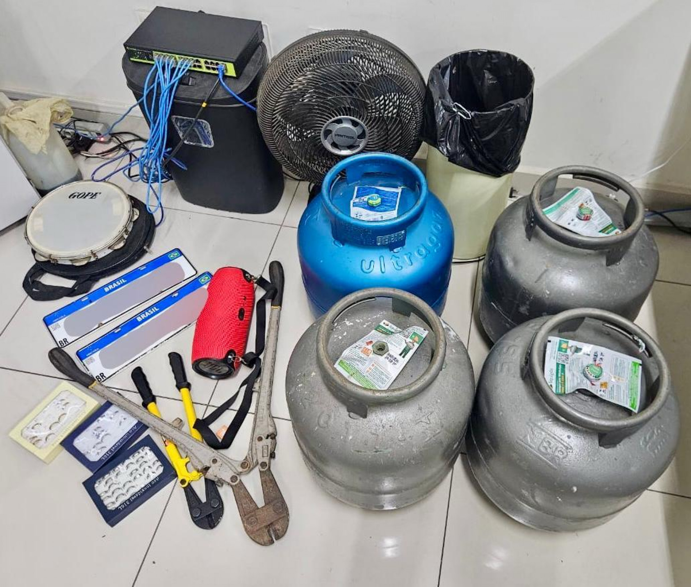 Os itens apreendidos serão devolvidos aos proprietários