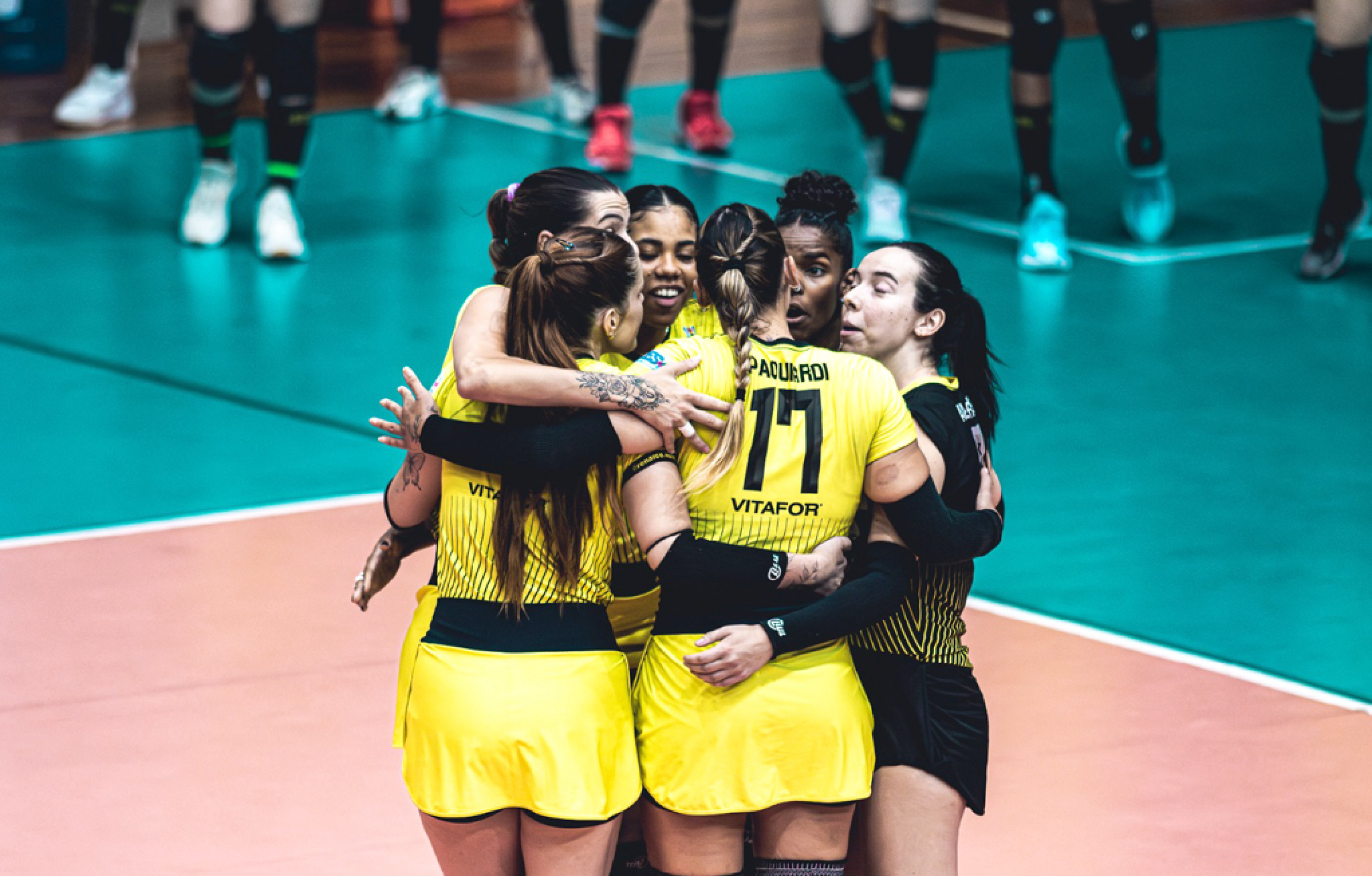 Equipe busca meios para se manter nas competições
