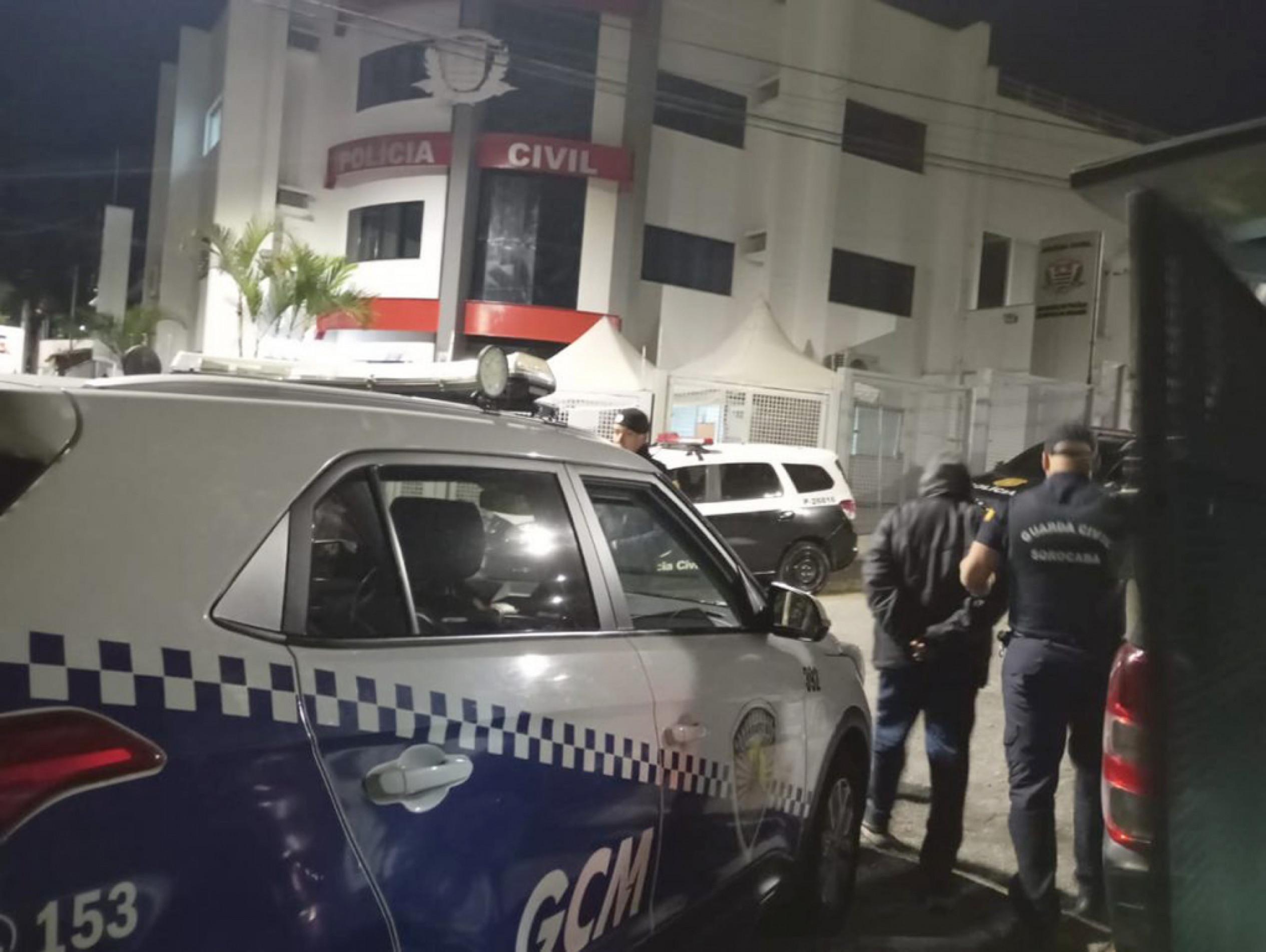 Denúncia da vítima é feita pelo aplicativo  