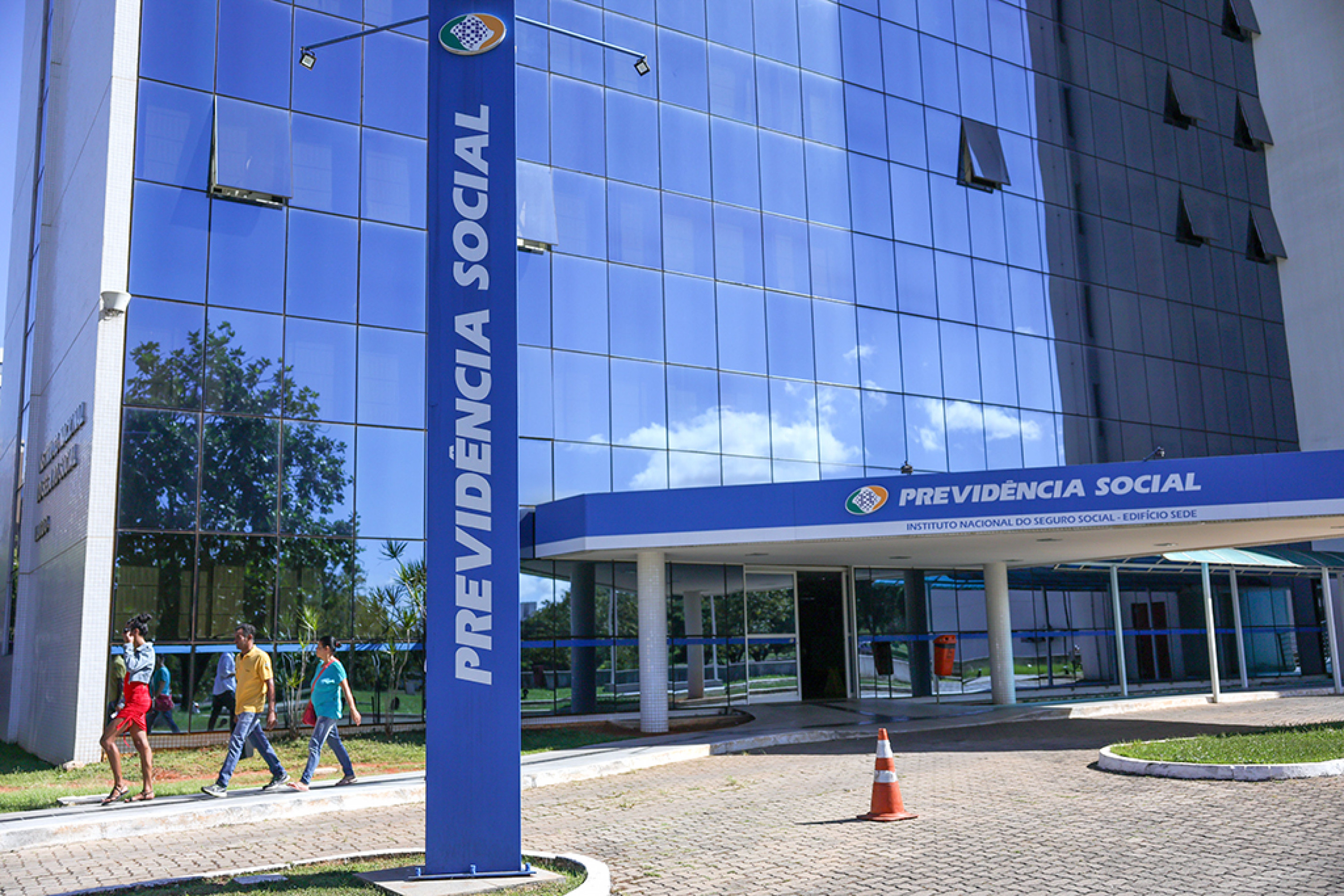 Comissão vai apurar fraudes na Previdência
