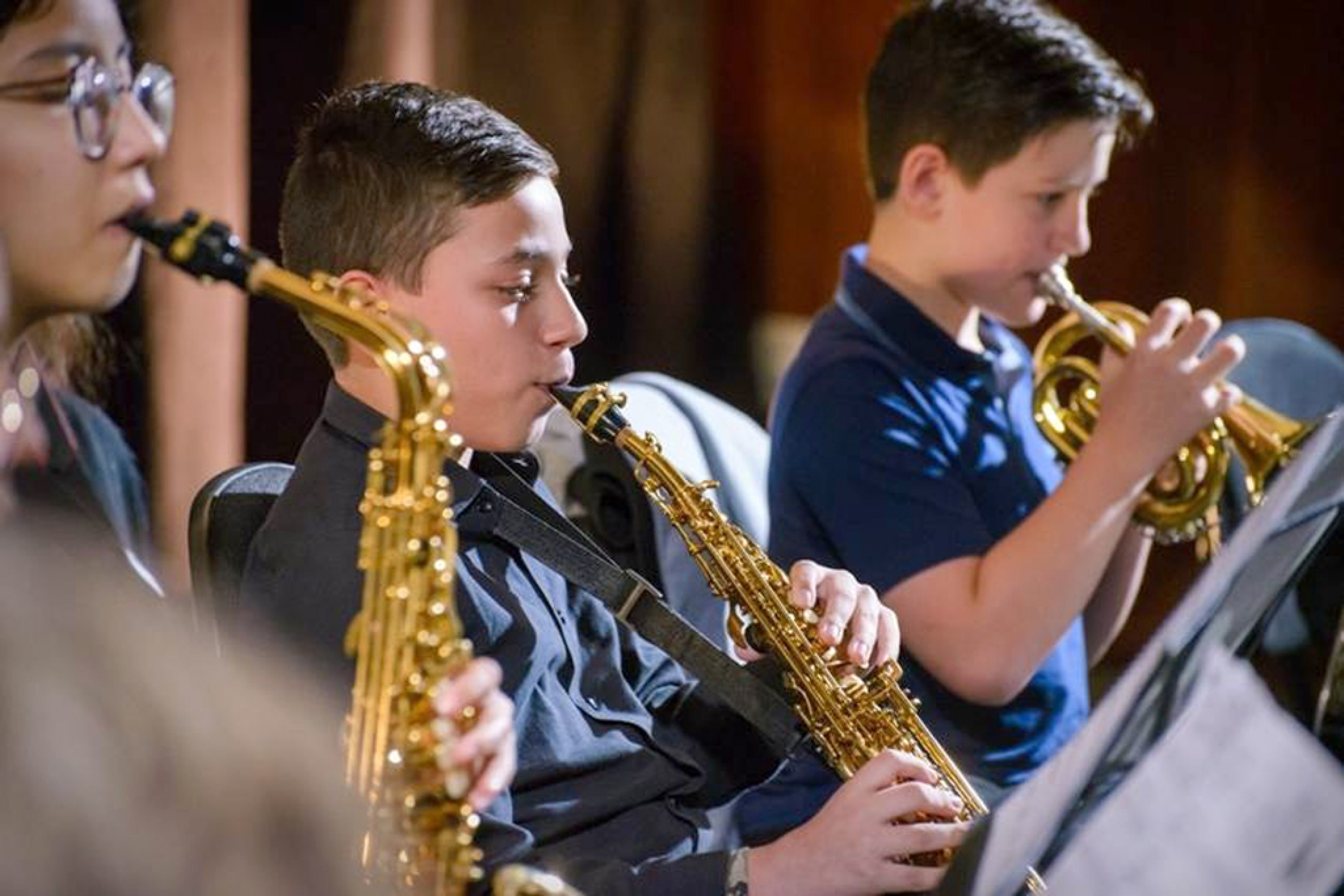 Formações são voltadas para aqueles que desejam ingressar no mundo da música, 
ou aprimorar as suas habilidades e conhecimentos